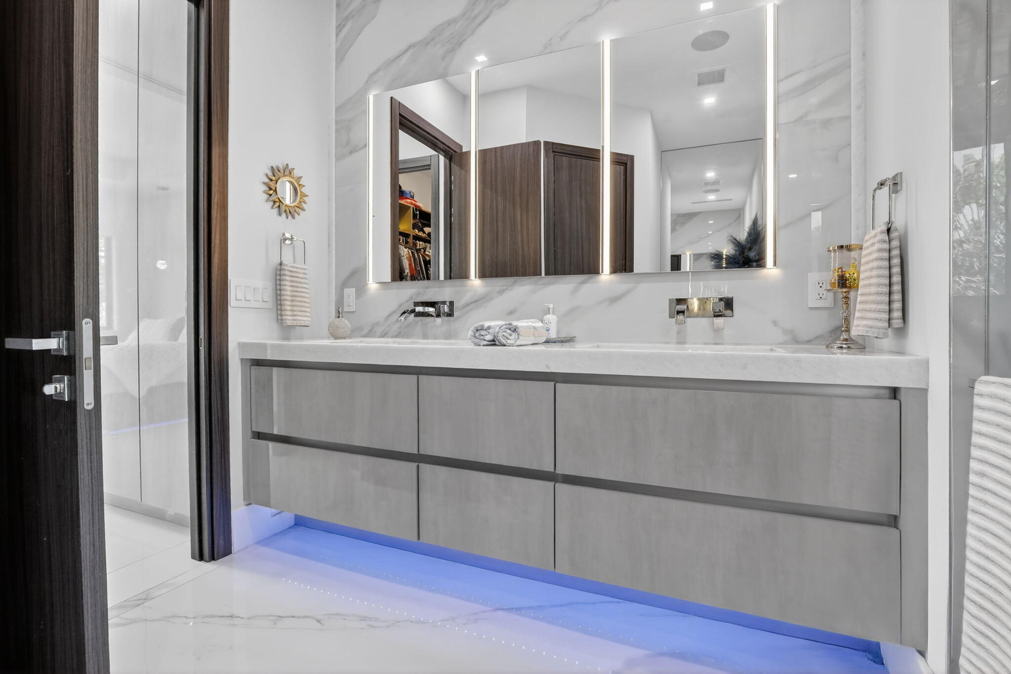 334 Isle Of Capri Fort Lauderdale, FL 33301