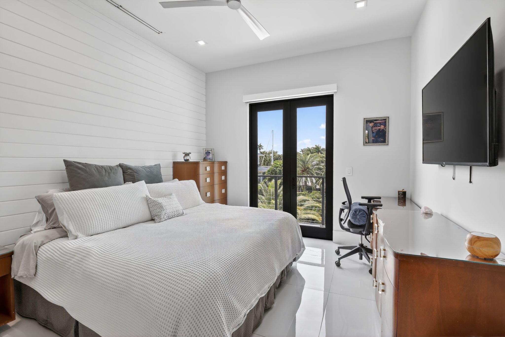 334 Isle Of Capri Fort Lauderdale, FL 33301