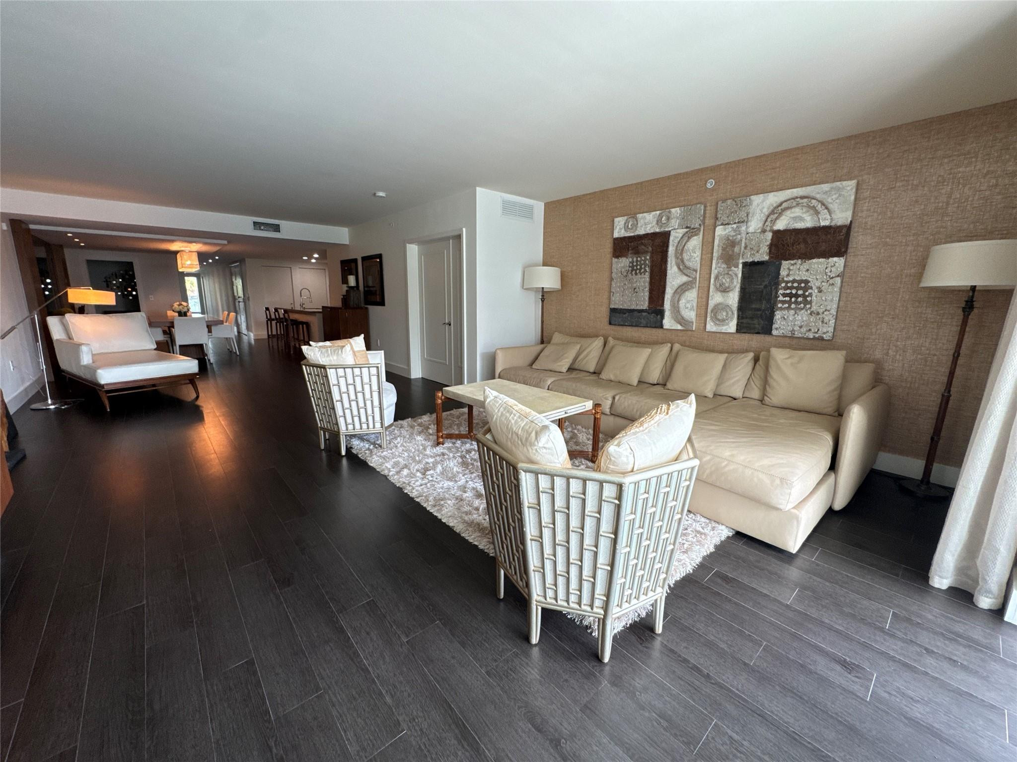 9400 W Bay Hbr #202 Bay Harbor Islands, FL 33154