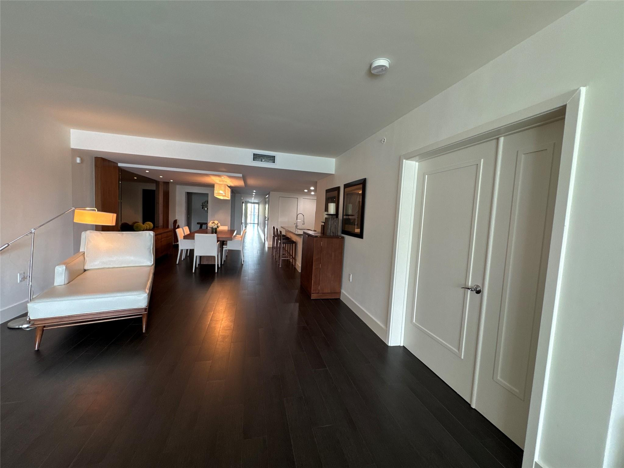 9400 W Bay Hbr #202 Bay Harbor Islands, FL 33154