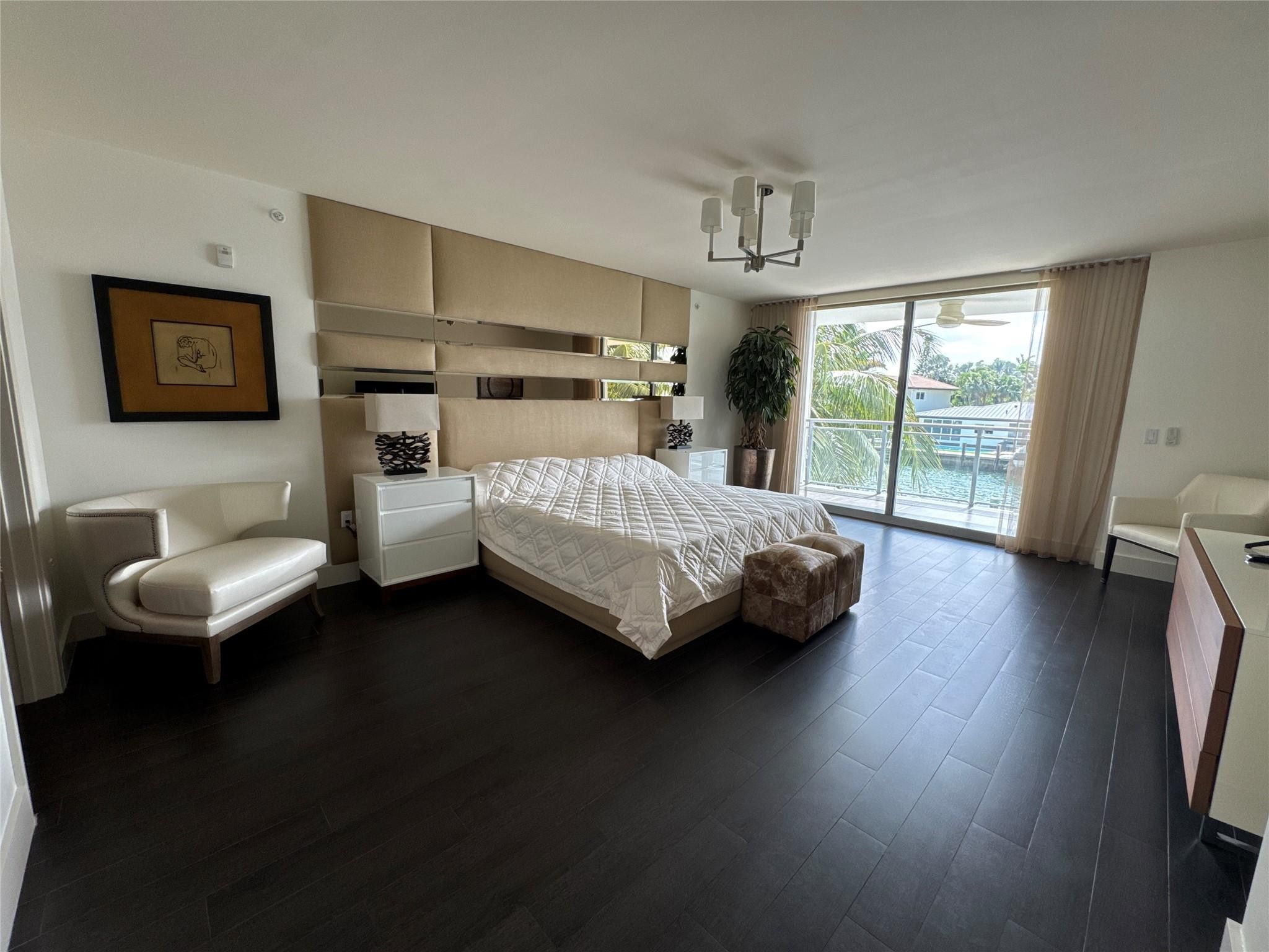 9400 W Bay Hbr #202 Bay Harbor Islands, FL 33154