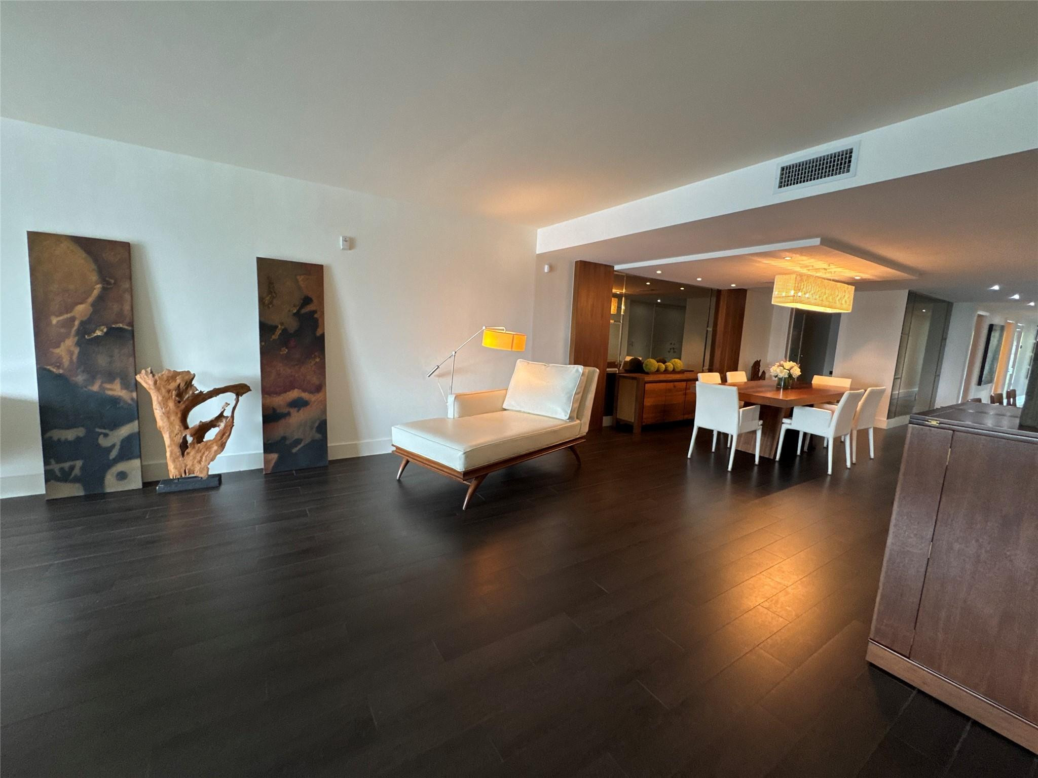 9400 W Bay Hbr #202 Bay Harbor Islands, FL 33154