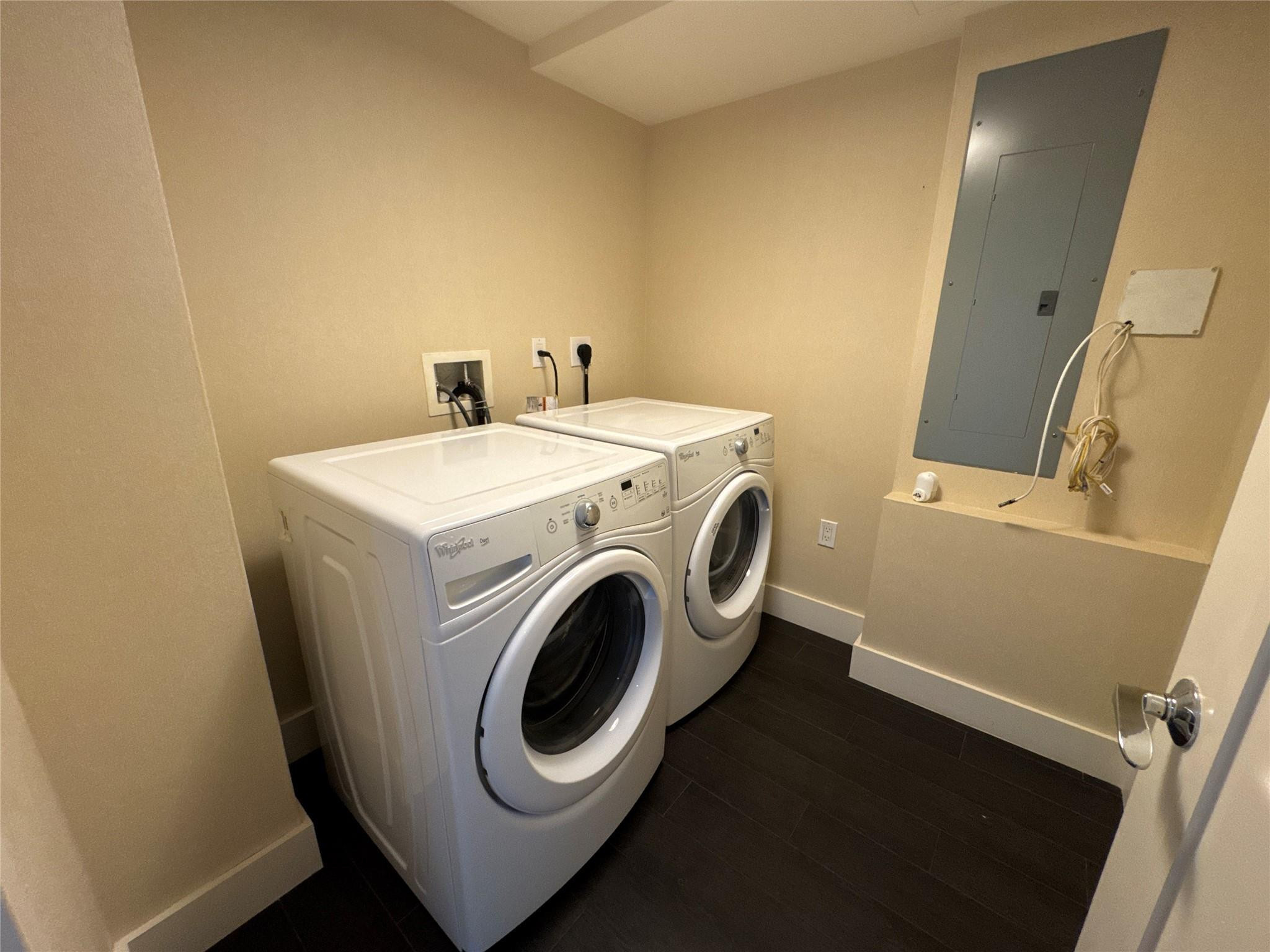 9400 W Bay Hbr #202 Bay Harbor Islands, FL 33154