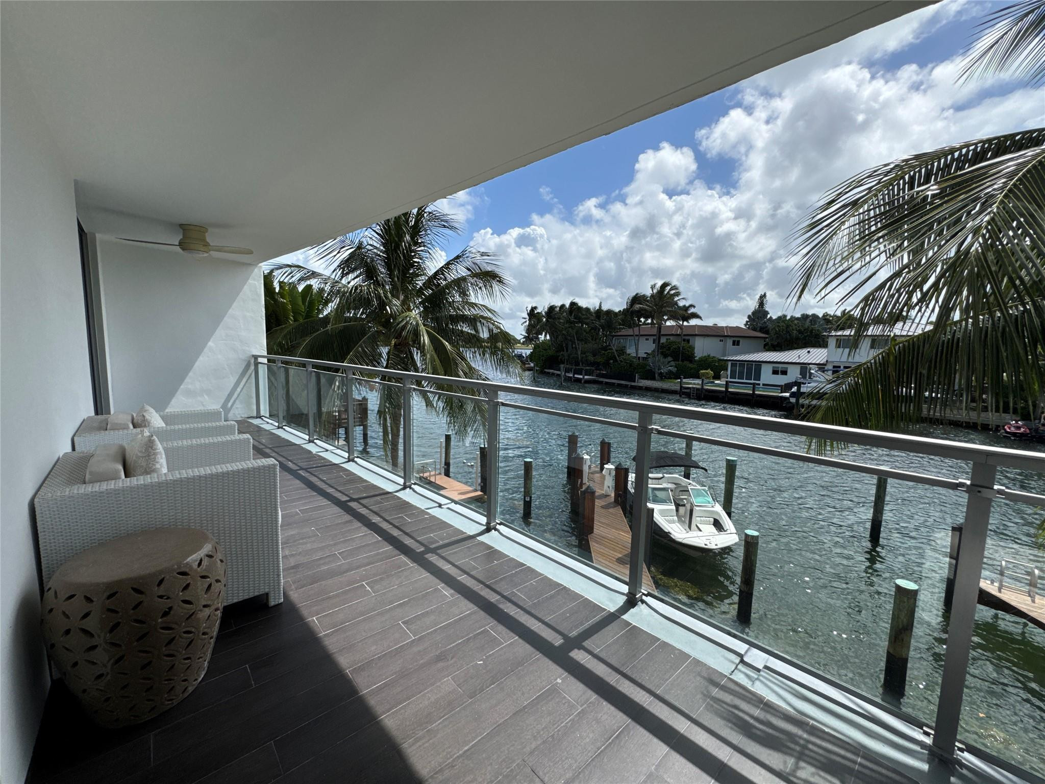 9400 W Bay Hbr #202 Bay Harbor Islands, FL 33154