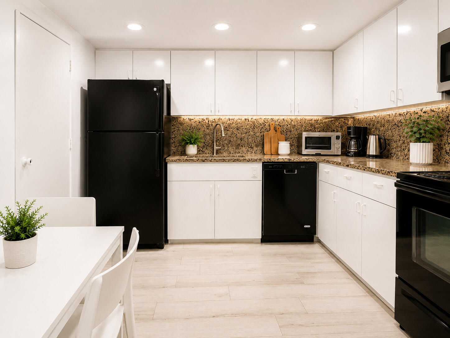 401 Golden Isles #402