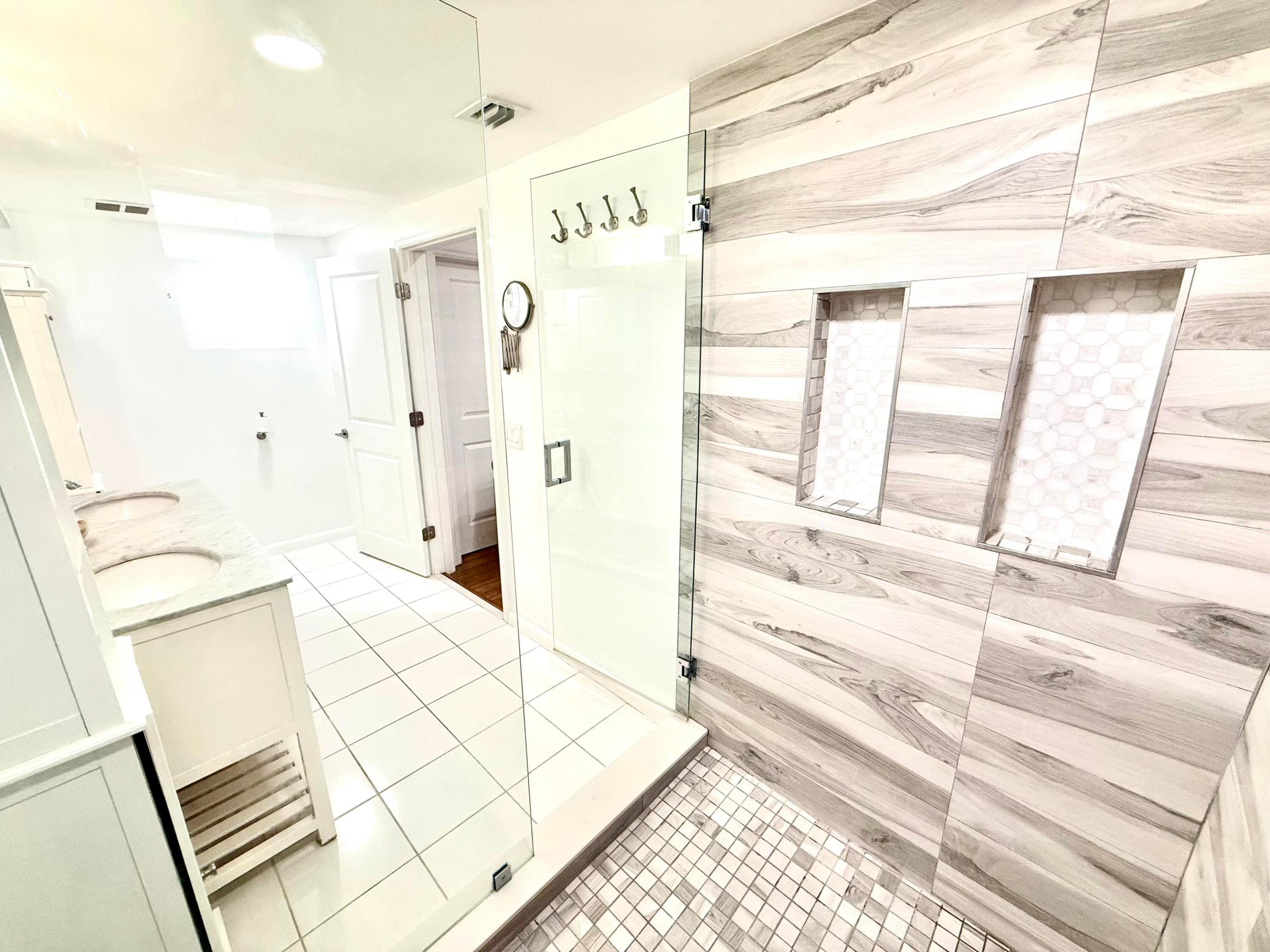 1216 SE 1st Fort Lauderdale, FL 33301