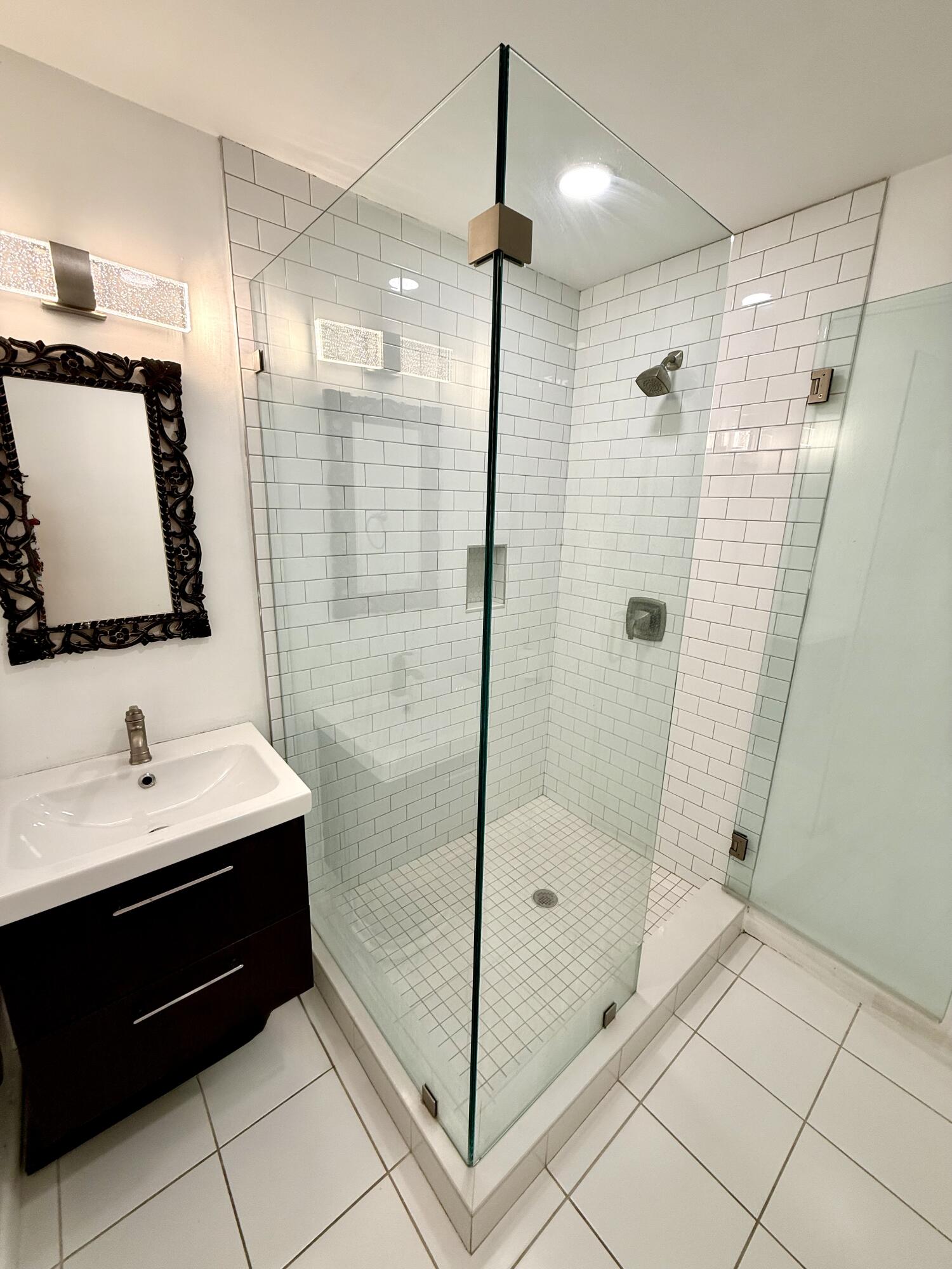 1216 SE 1st Fort Lauderdale, FL 33301