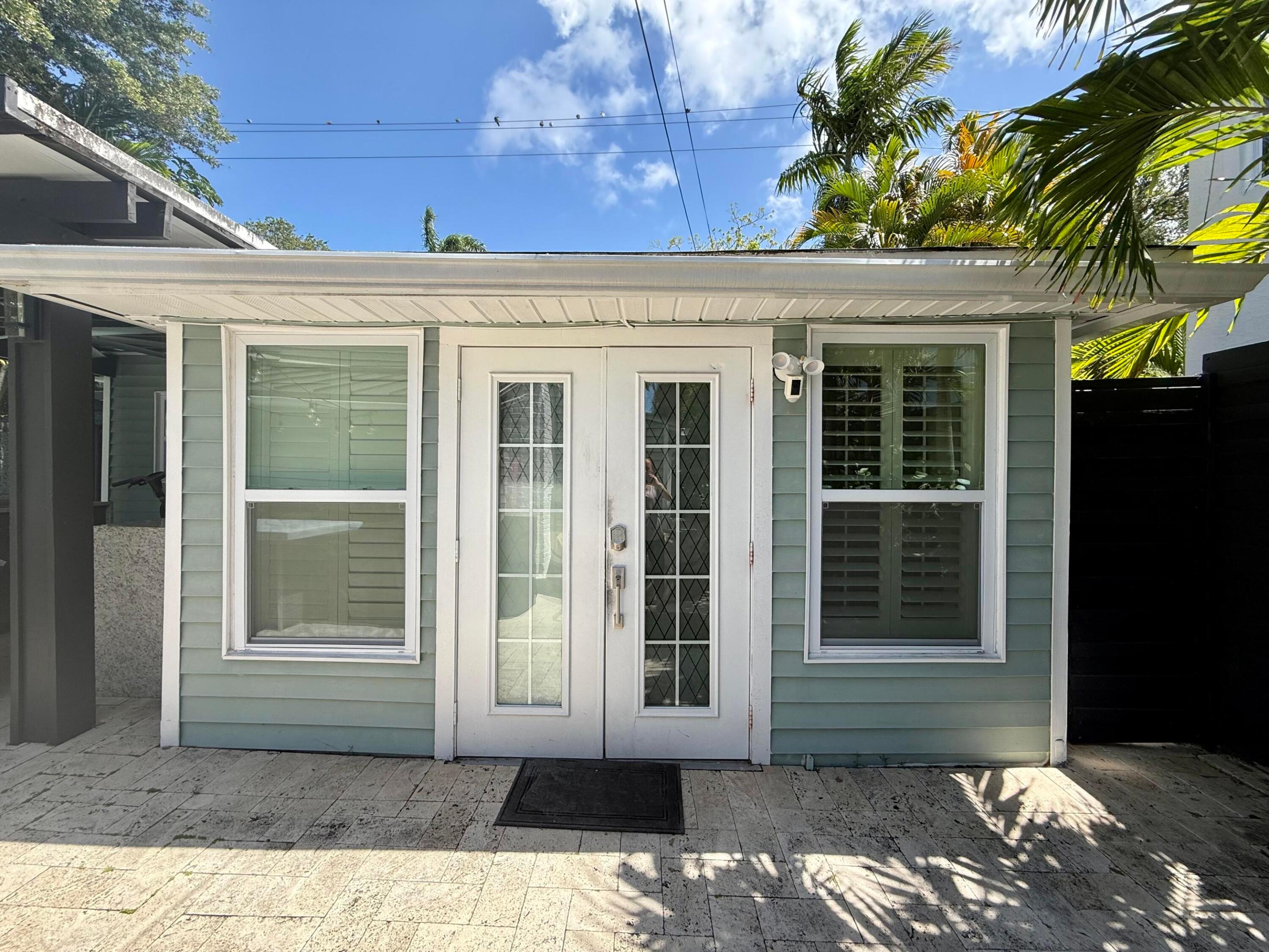1216 SE 1st Fort Lauderdale, FL 33301