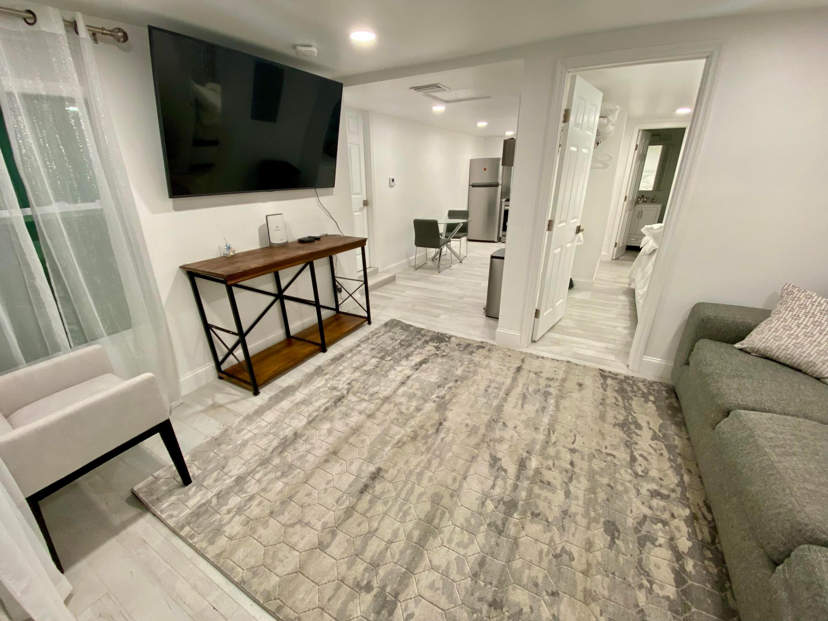 1216 SE 1st Fort Lauderdale, FL 33301