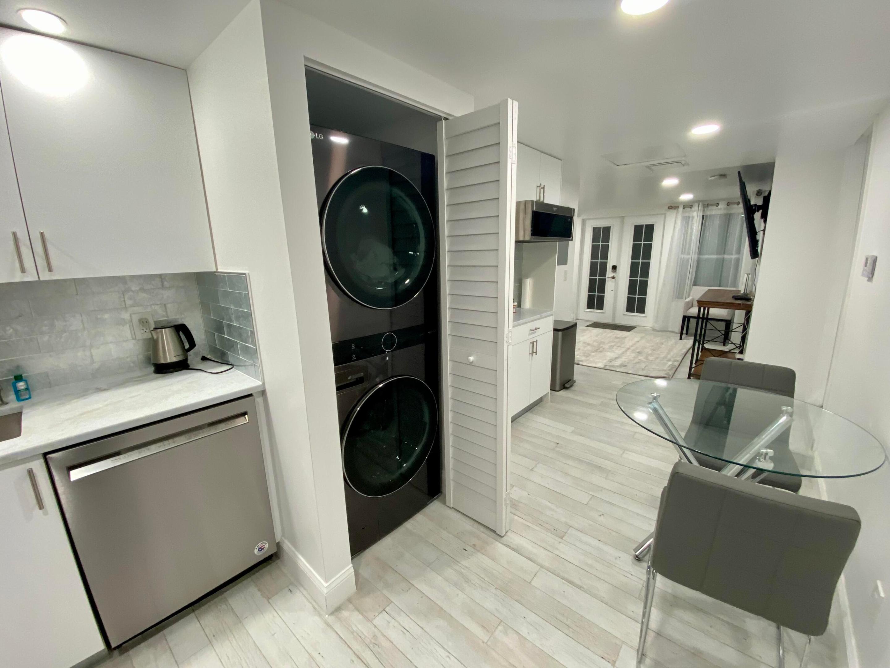 1216 SE 1st Fort Lauderdale, FL 33301