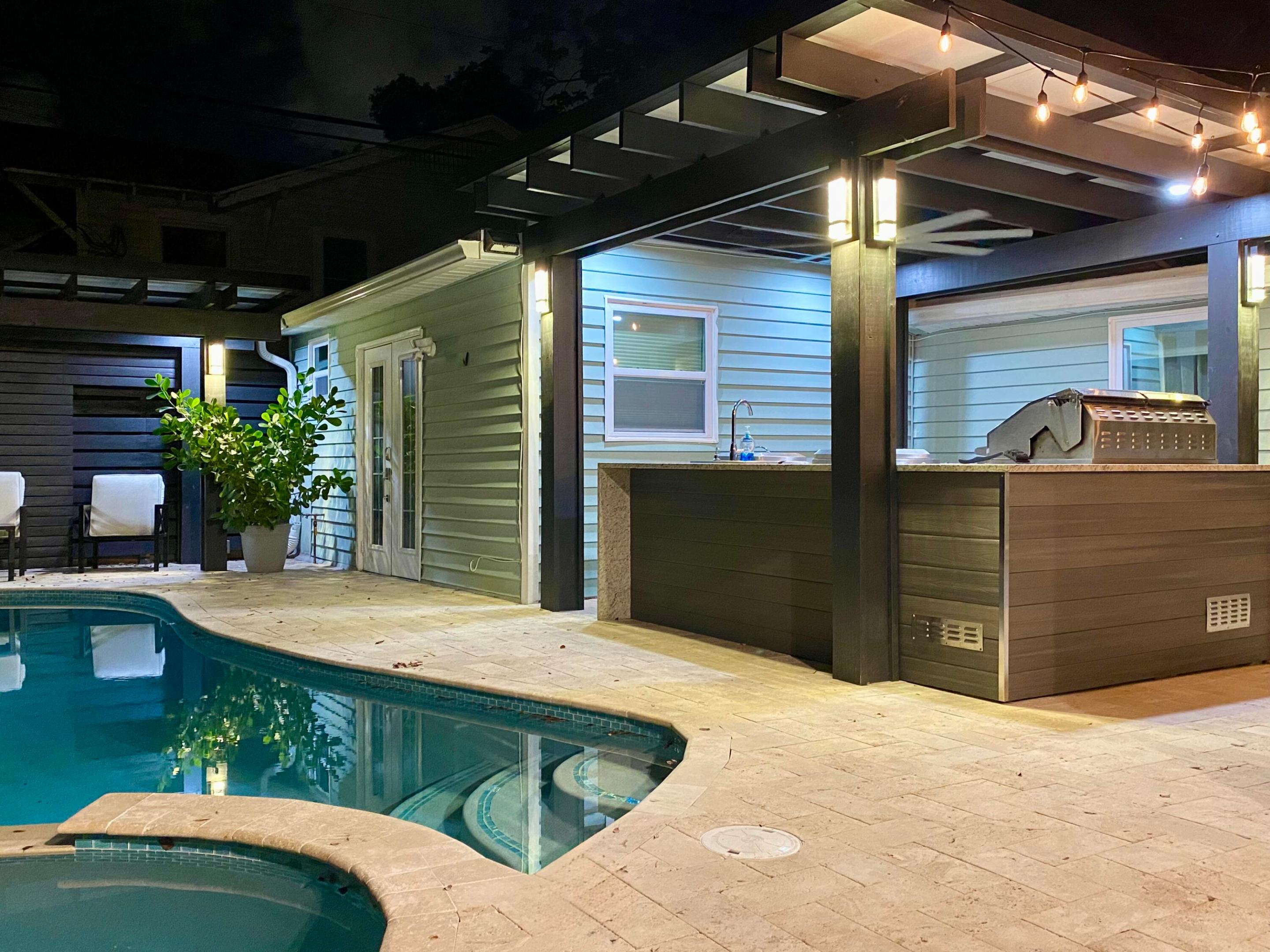 1216 SE 1st Fort Lauderdale, FL 33301