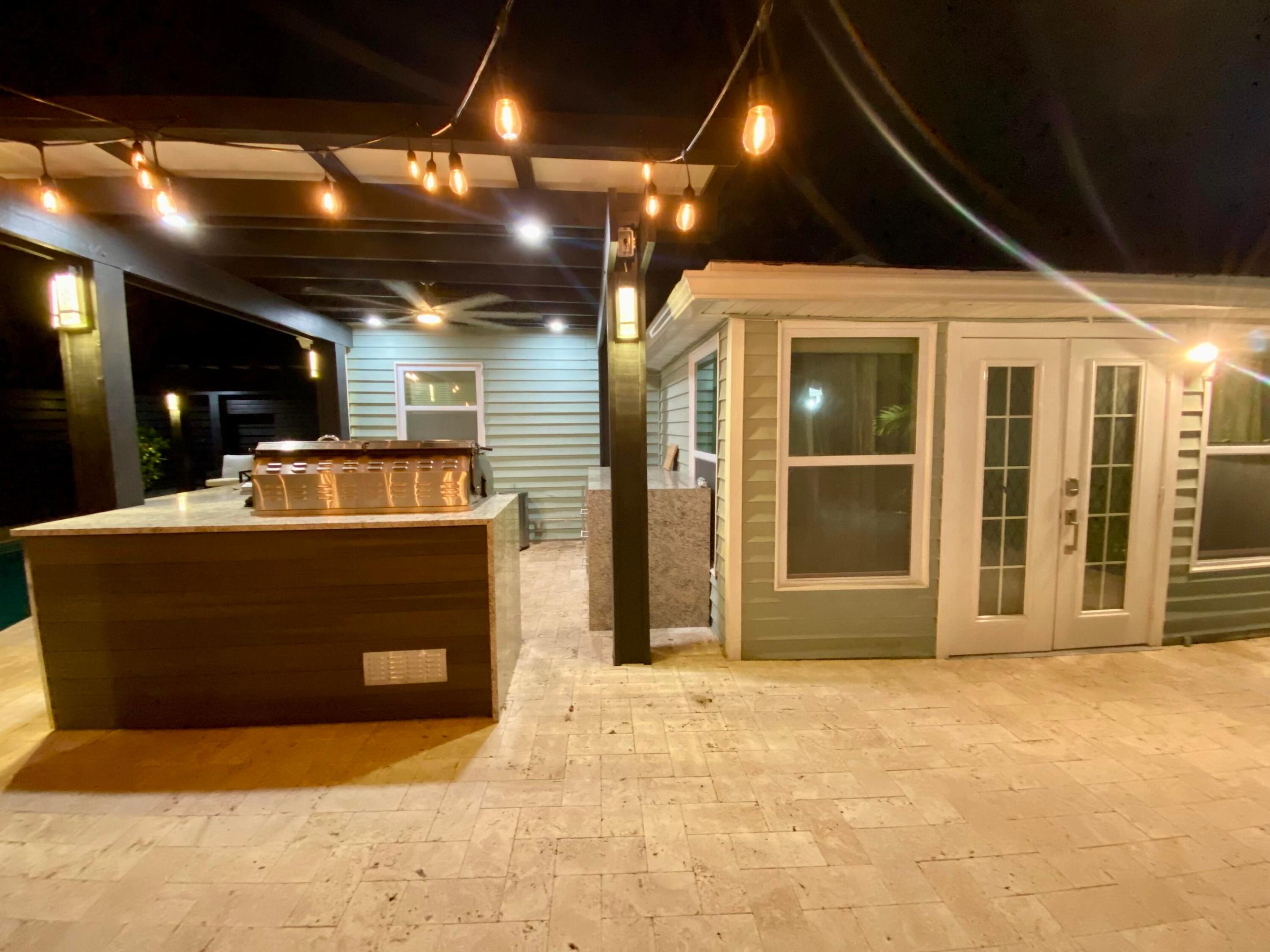 1216 SE 1st Fort Lauderdale, FL 33301