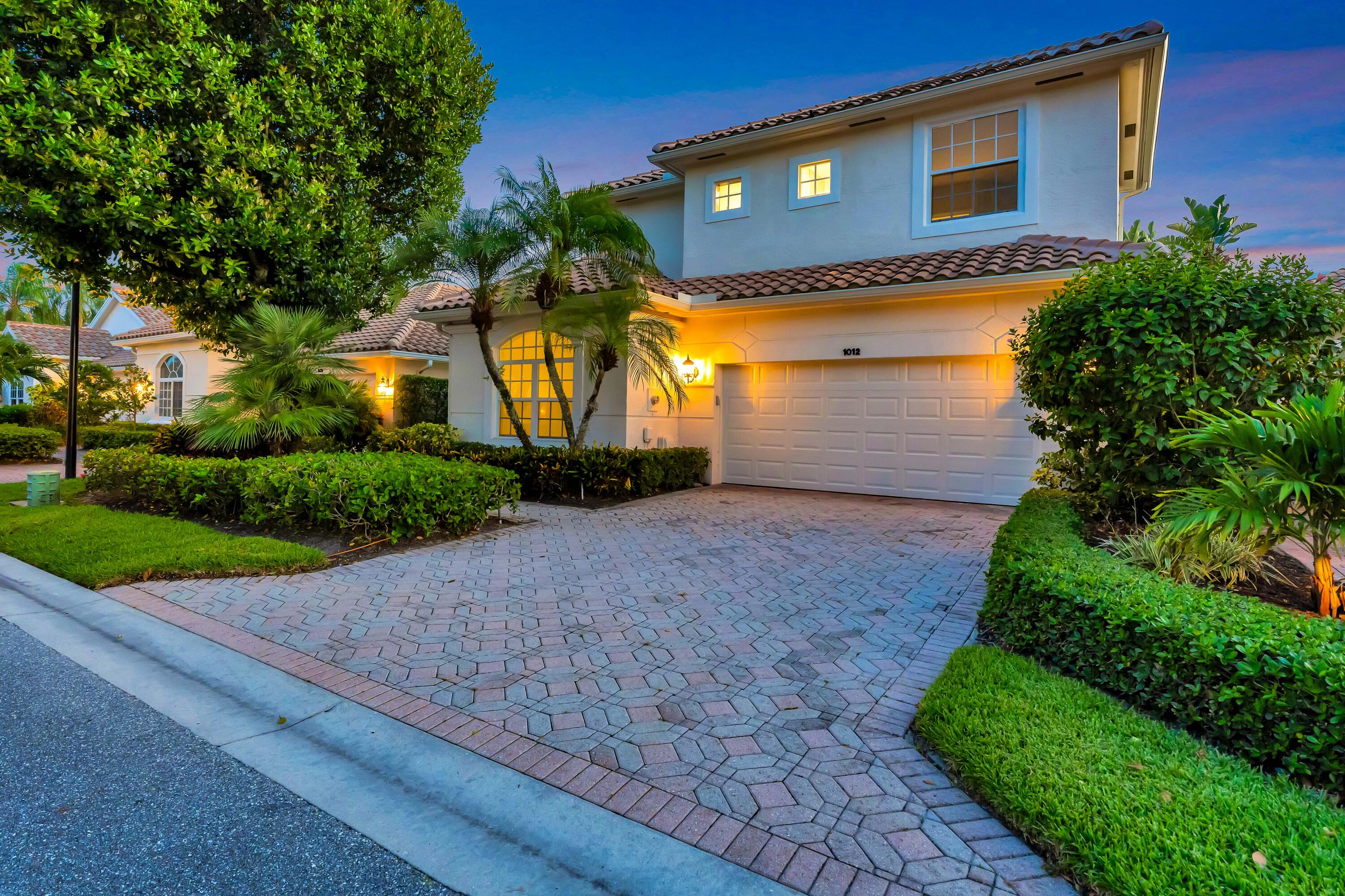 1012 Diamond Head Palm Beach Gardens, FL 33418