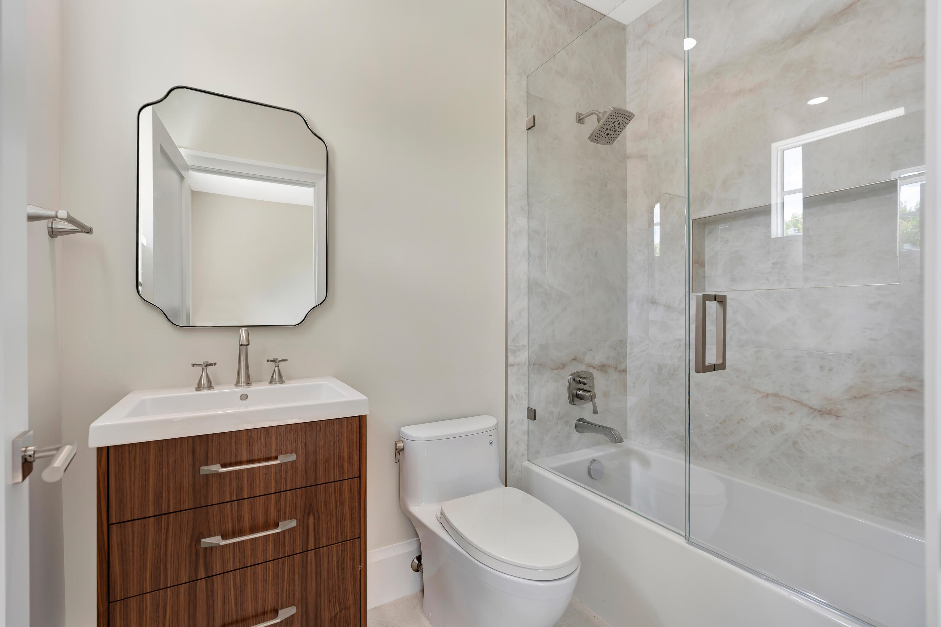 1012 Diamond Head Palm Beach Gardens, FL 33418