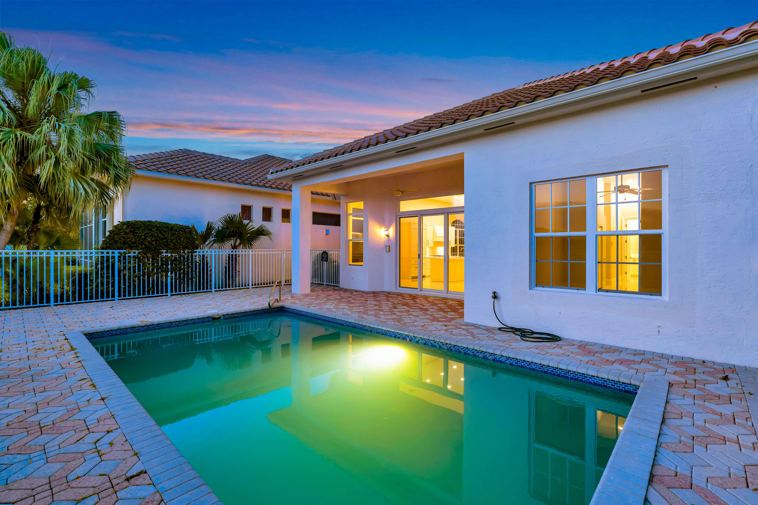 1012 Diamond Head Palm Beach Gardens, FL 33418