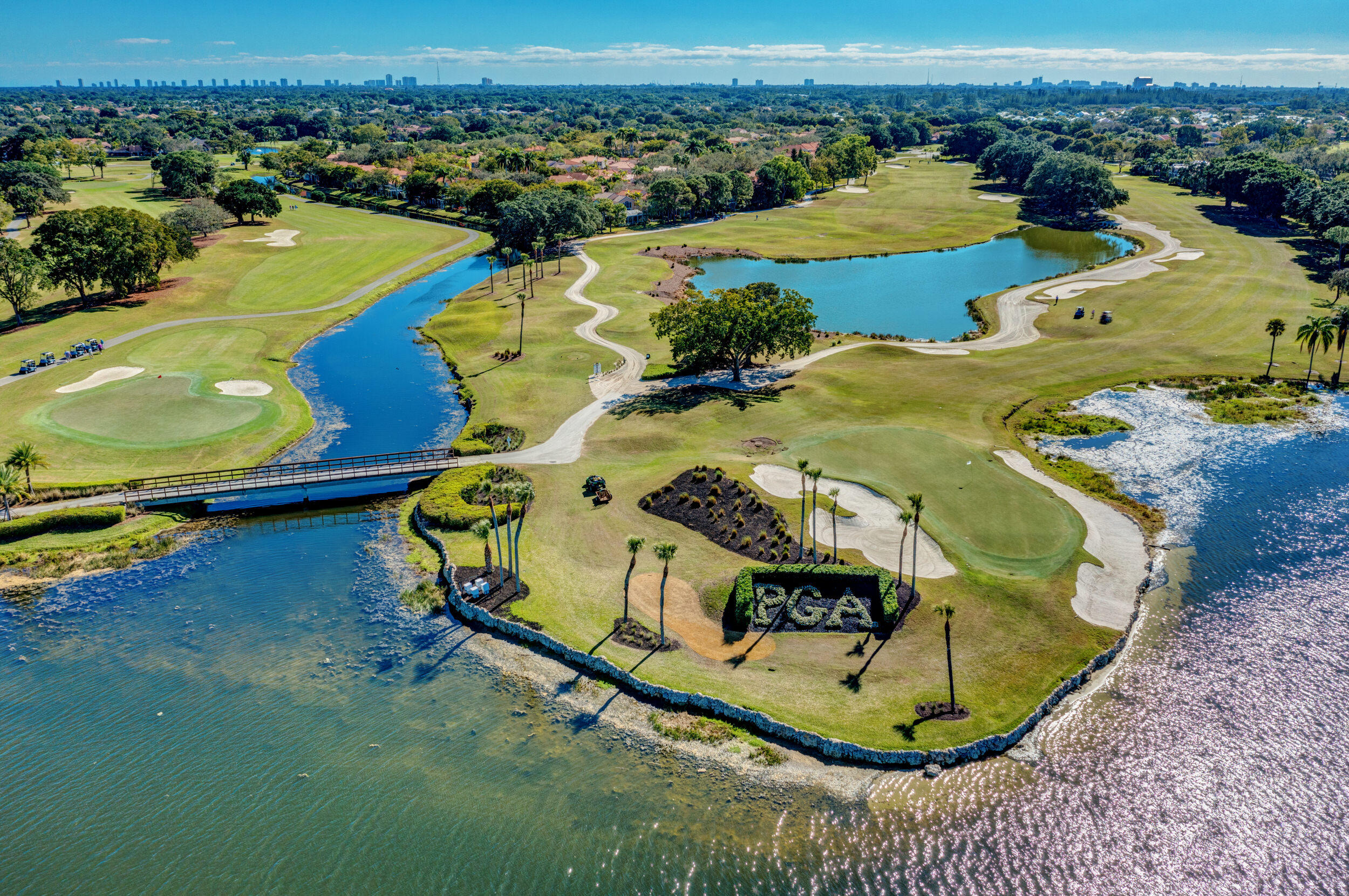 1012 Diamond Head Palm Beach Gardens, FL 33418