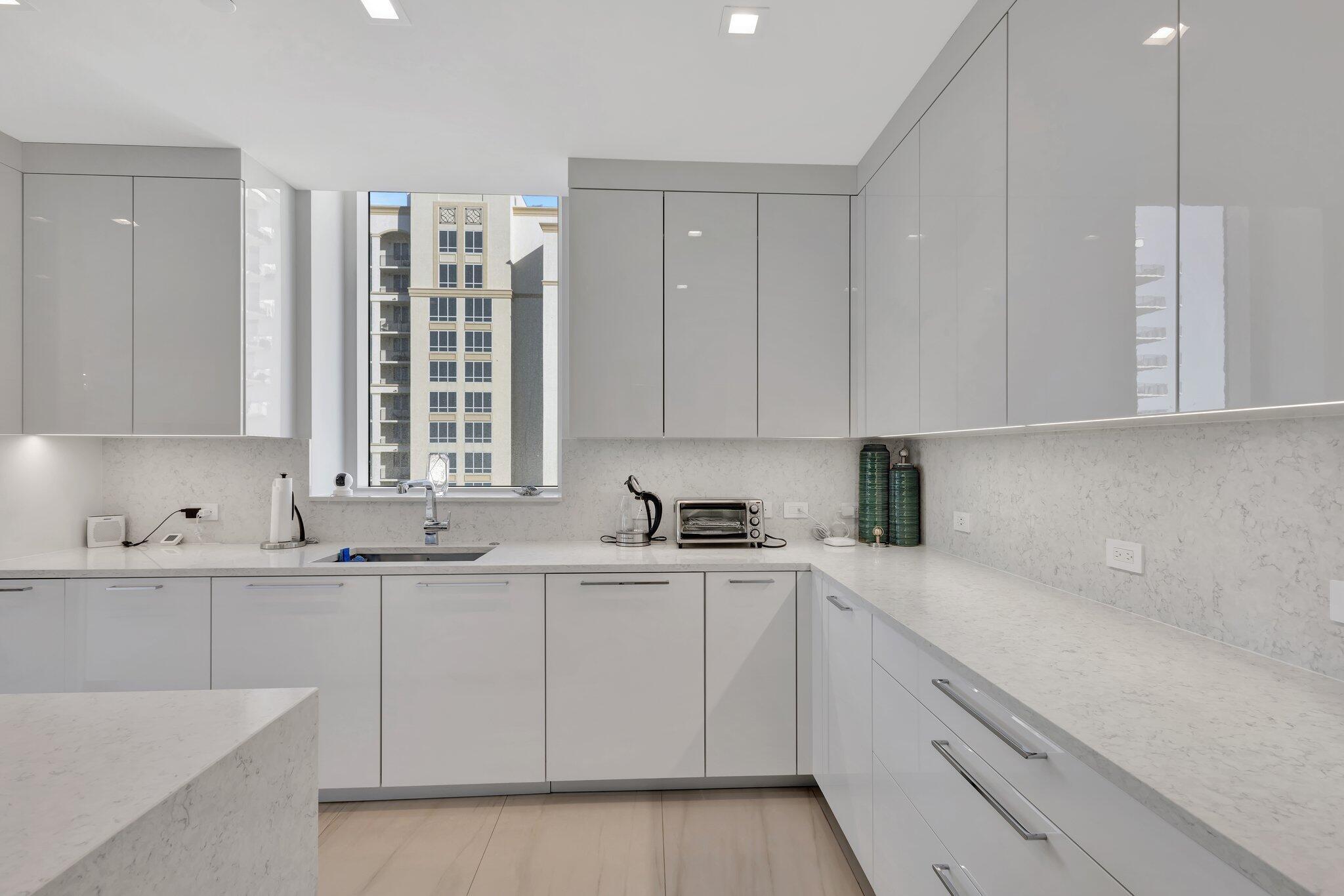 3730 N Ocean #12c Singer Island, FL 33404