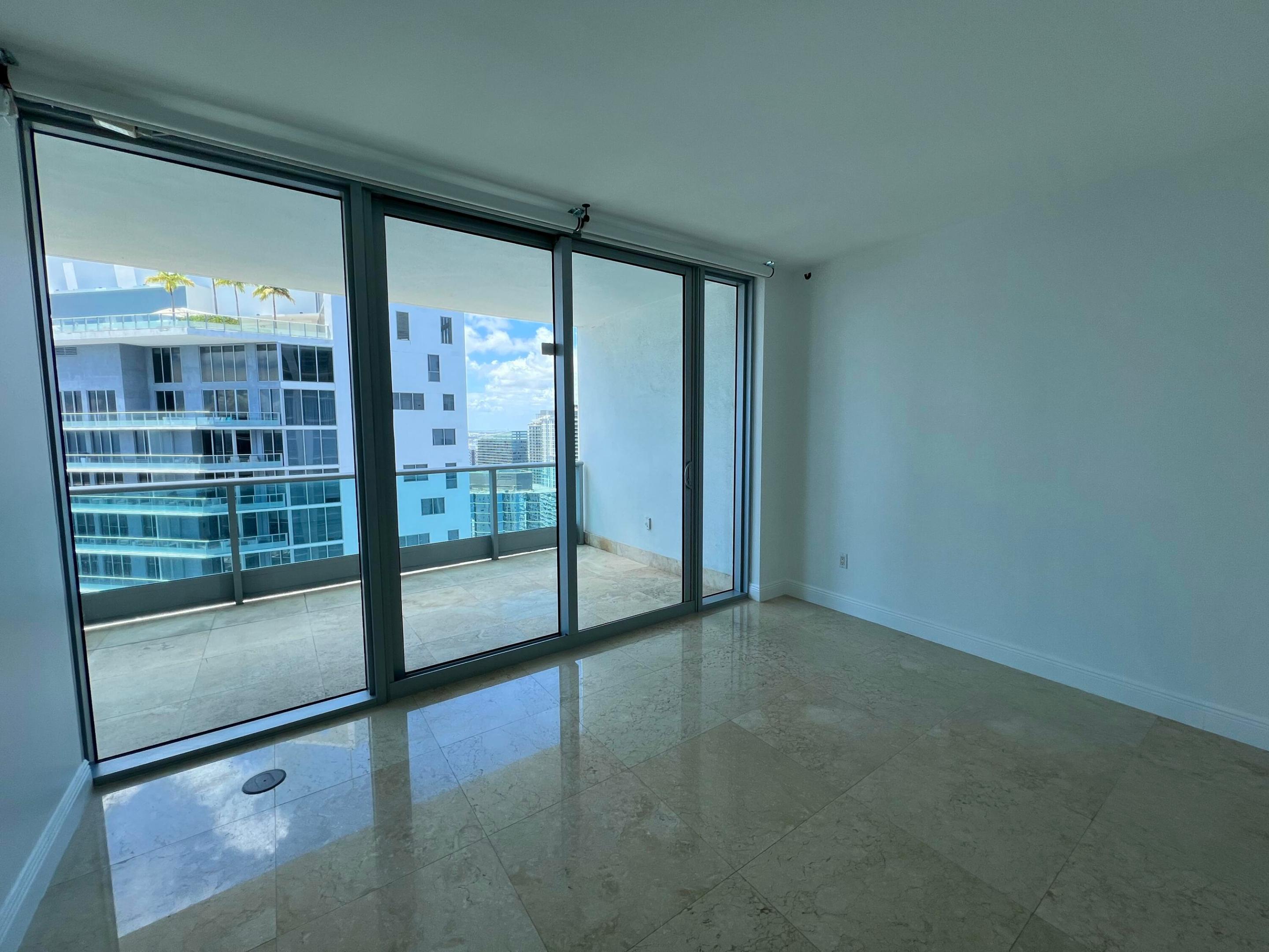 image Jade at Brickell Bay12