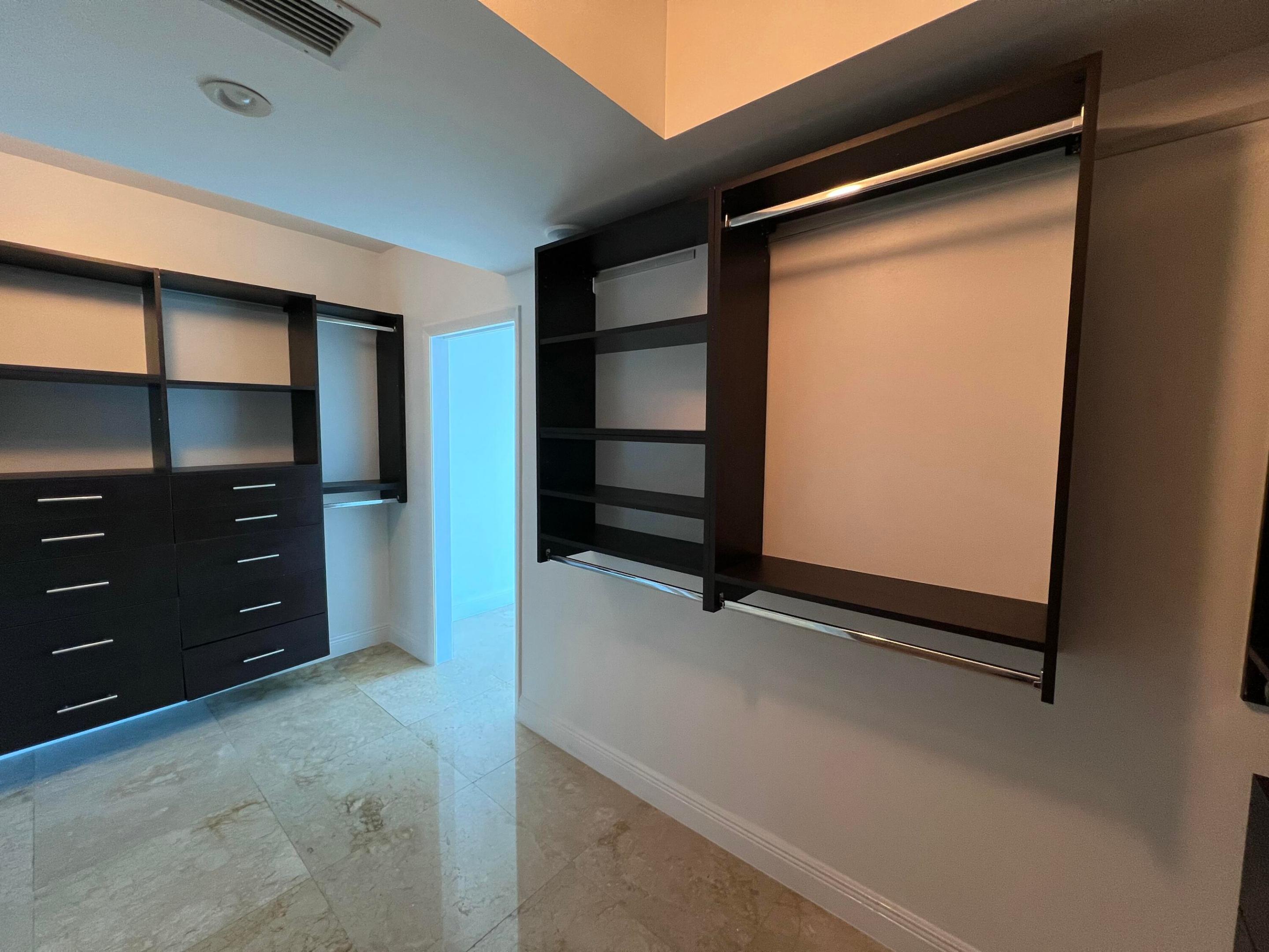 image Jade at Brickell Bay22