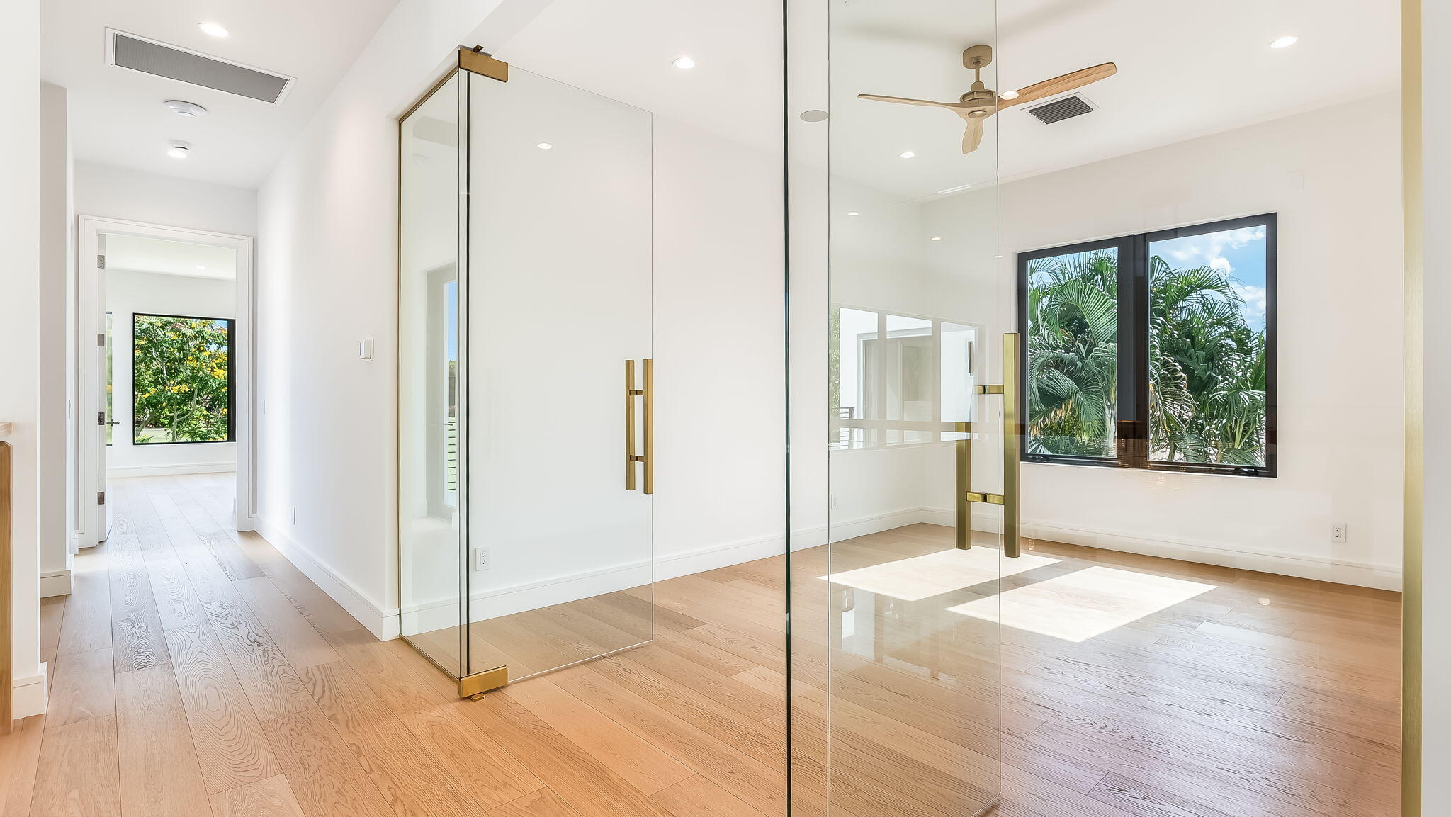 17903 Foxborough Boca Raton, FL 33496
