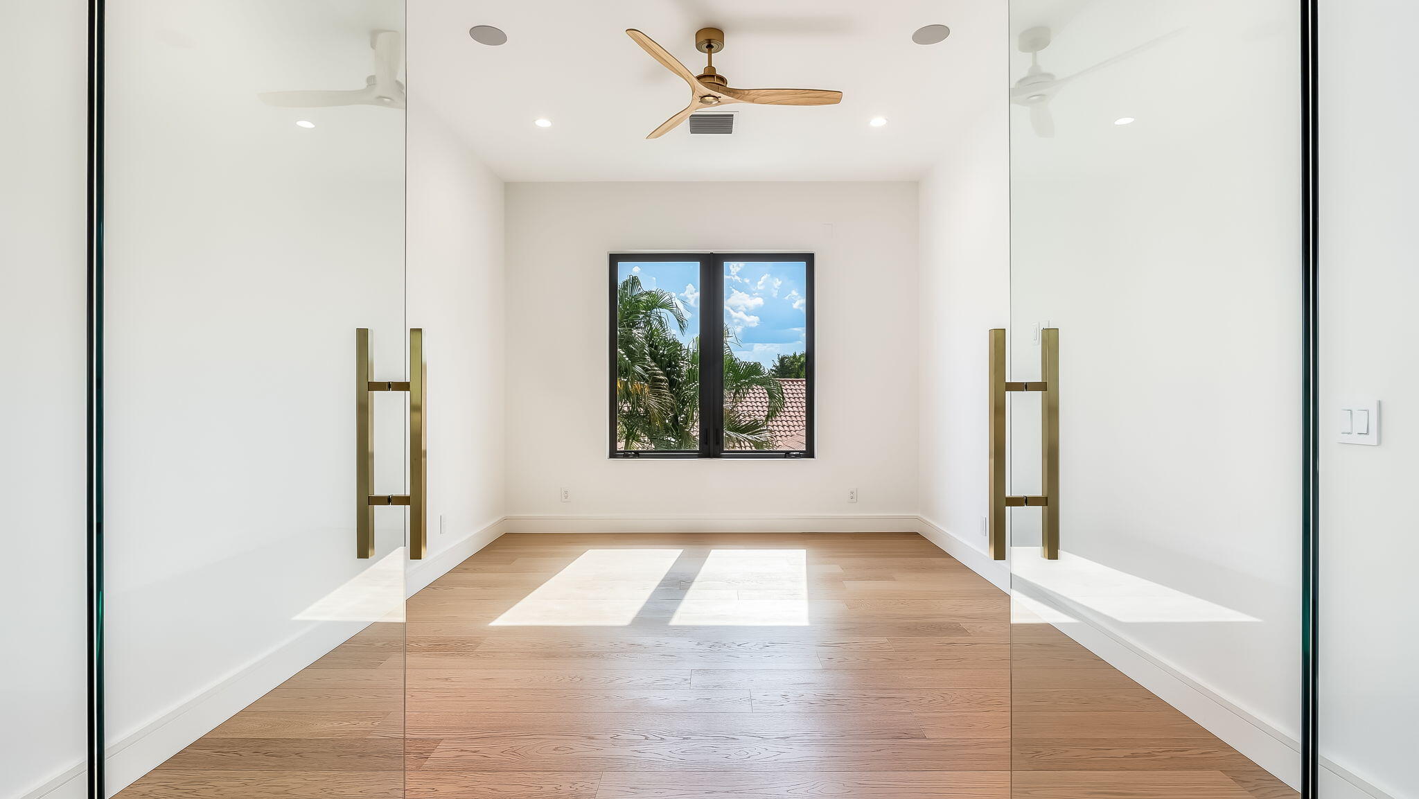 17903 Foxborough Boca Raton, FL 33496