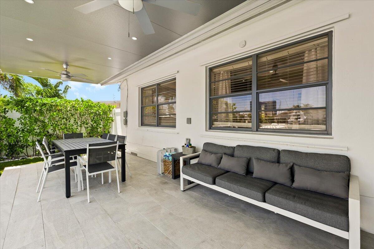 1322 Cordova Rd Fort Lauderdale, FL 33316