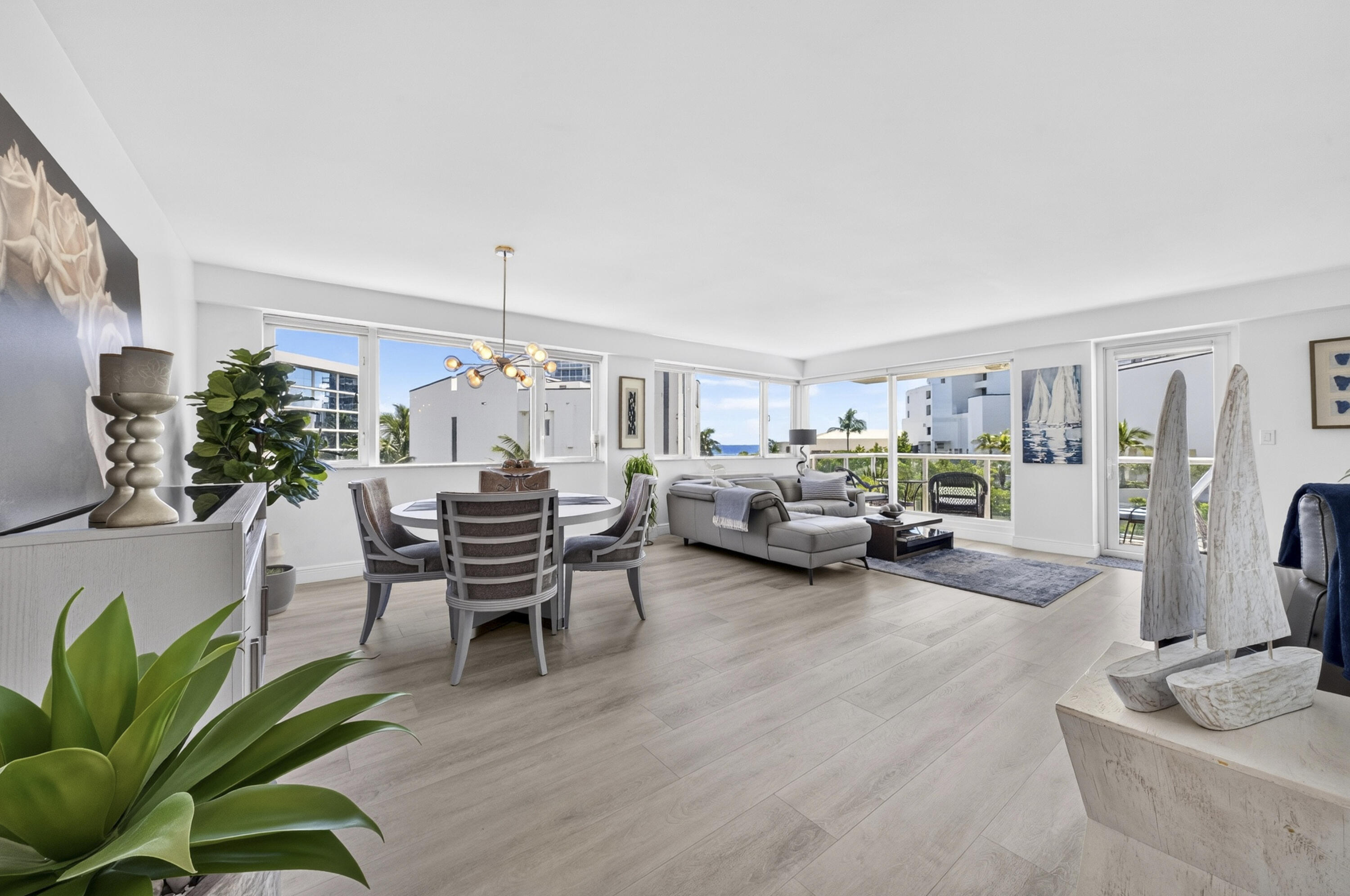 3000 Holiday Dr #502 Fort Lauderdale, FL 33316