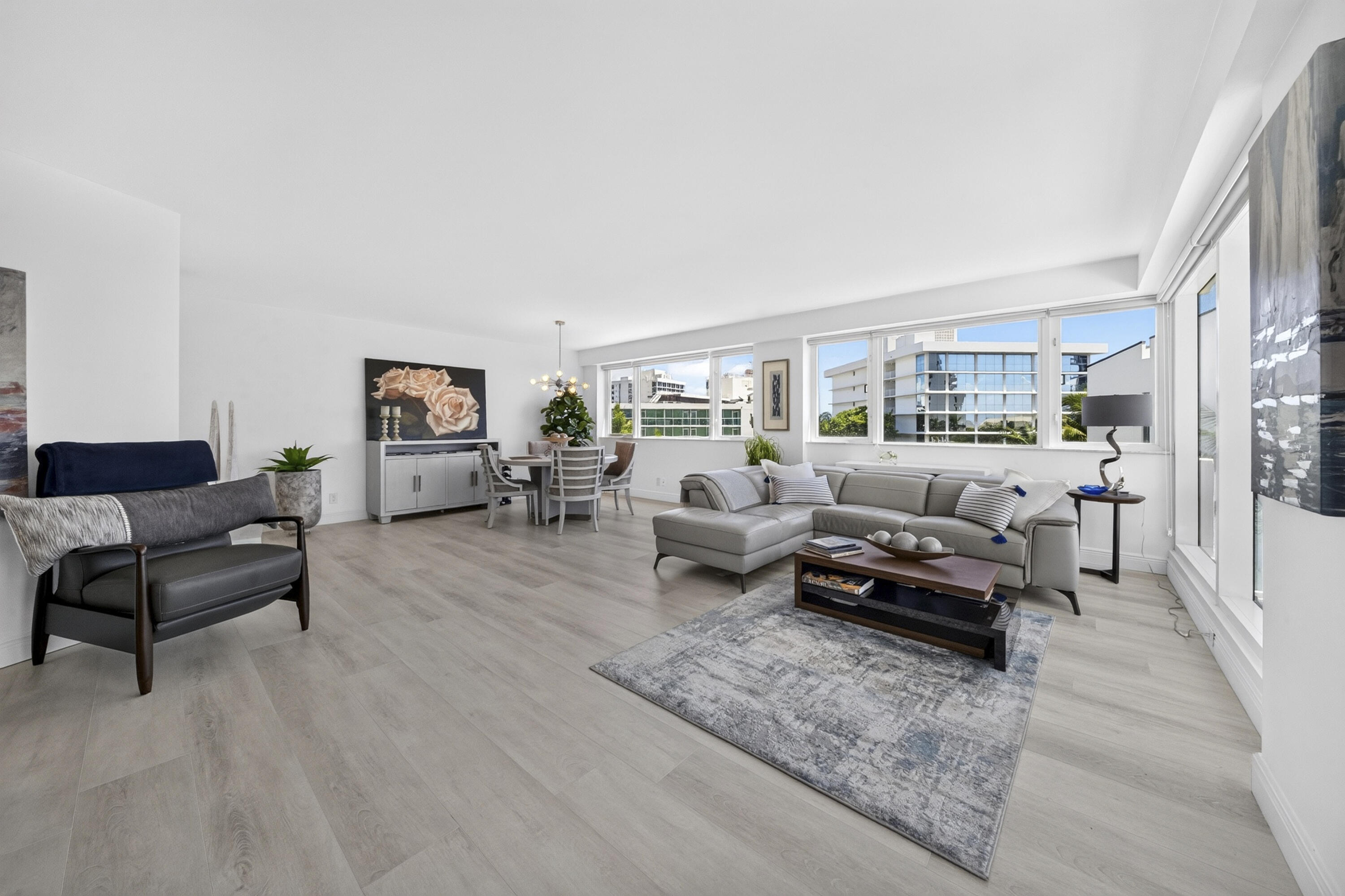 3000 Holiday Dr #502 Fort Lauderdale, FL 33316