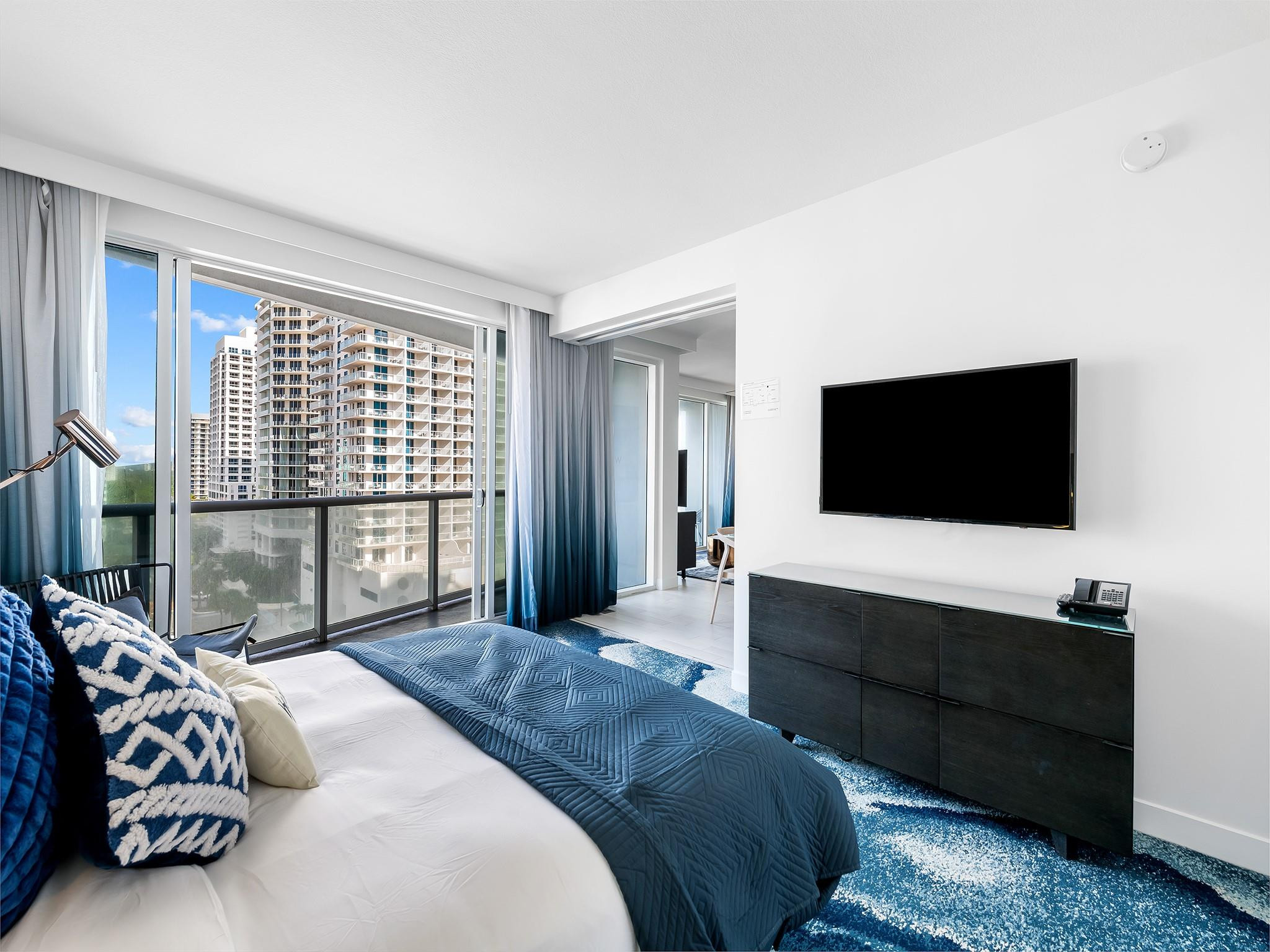3101 Bayshore Dr #1008 Fort Lauderdale, FL 33304