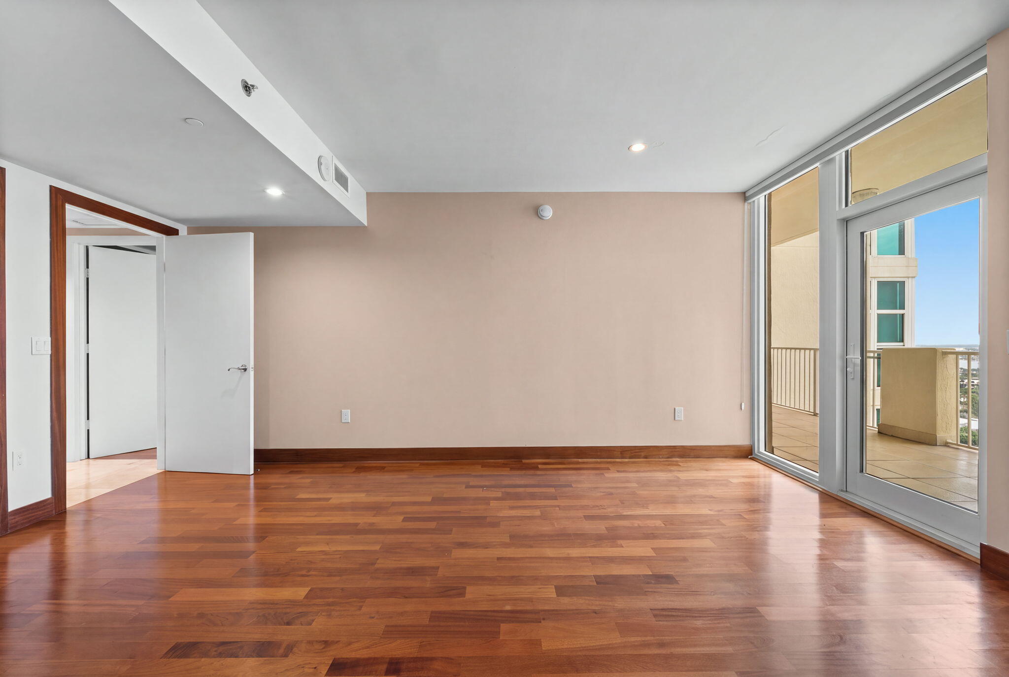 101 S Fort Lauderdale Bch Blvd #2601 Fort Lauderdale, FL 33316