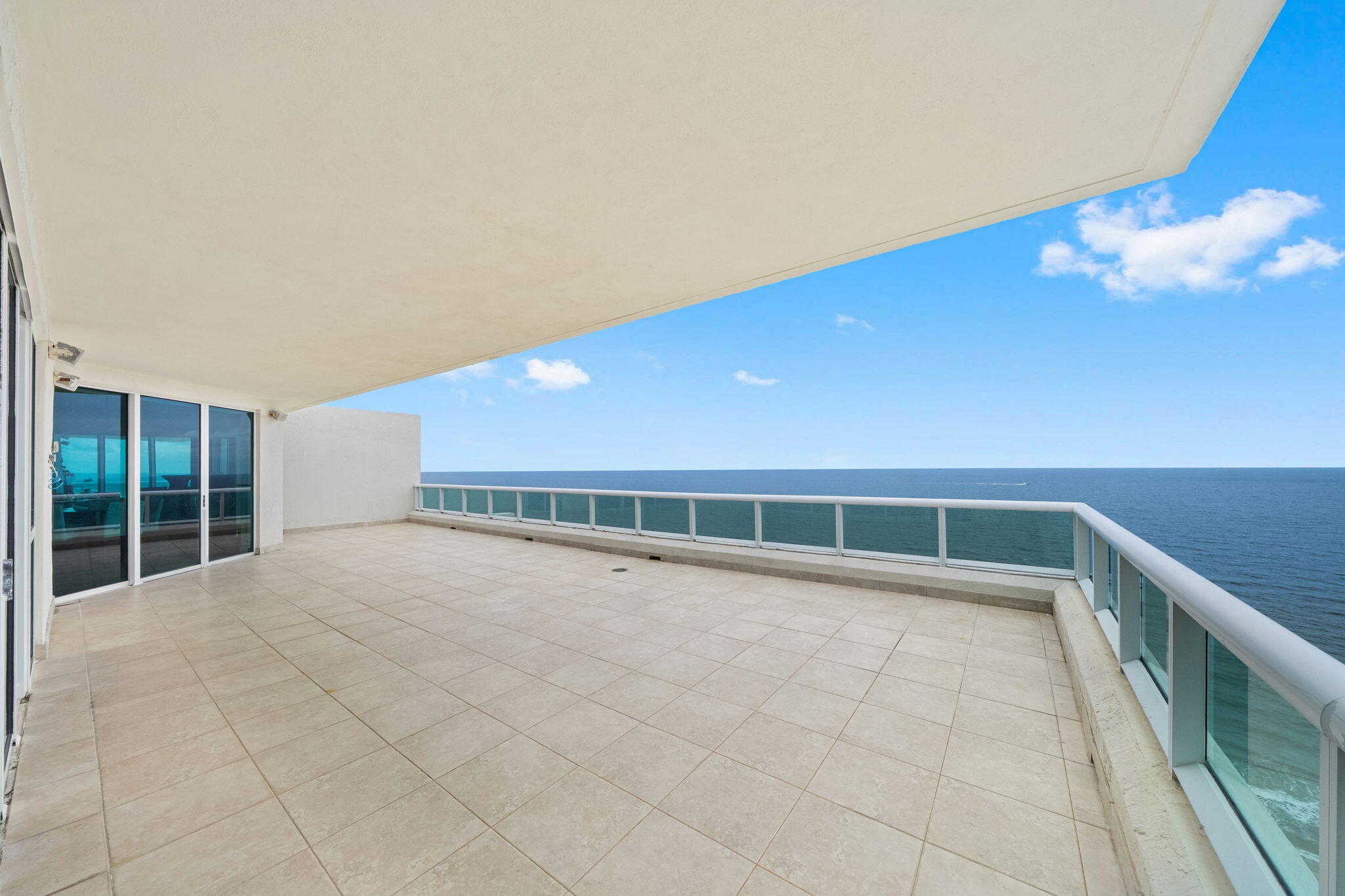 101 S Fort Lauderdale Bch Blvd #2601 Fort Lauderdale, FL 33316