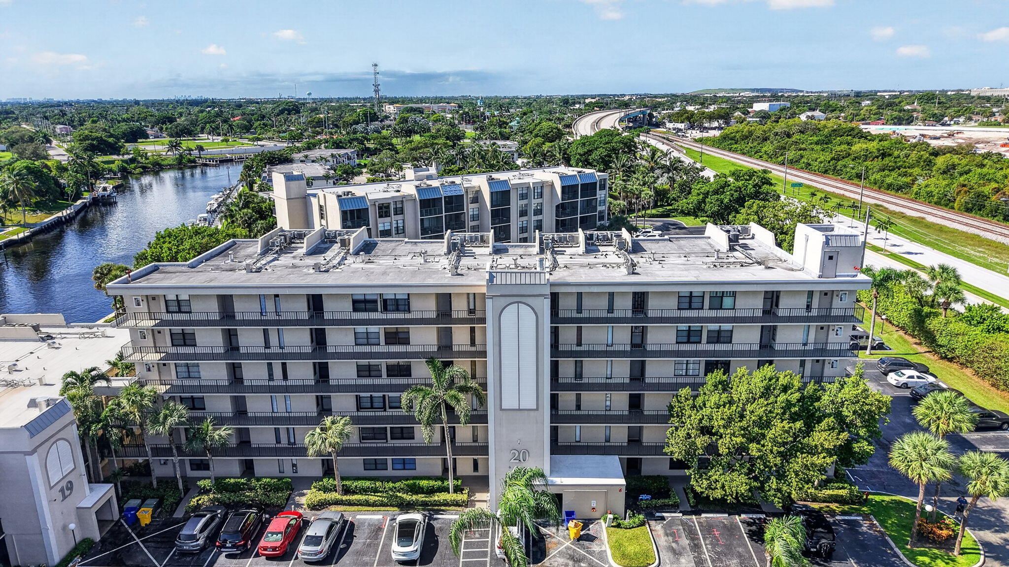 20 Royal Palm Way #3010