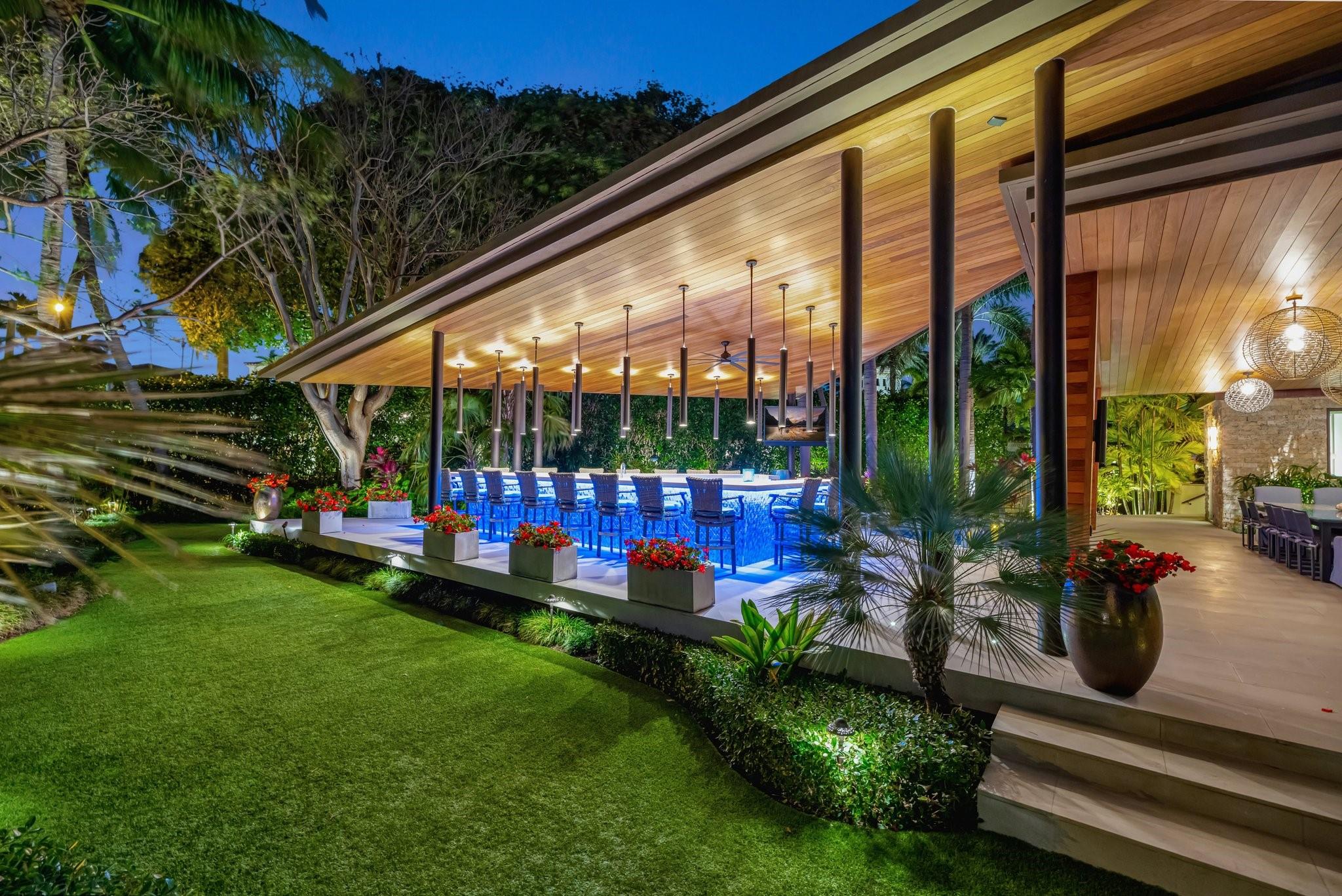 815 Idlewyld Dr Fort Lauderdale, FL 33301 815 Idlewyld Dr Fort Lauderdale, FL 33301