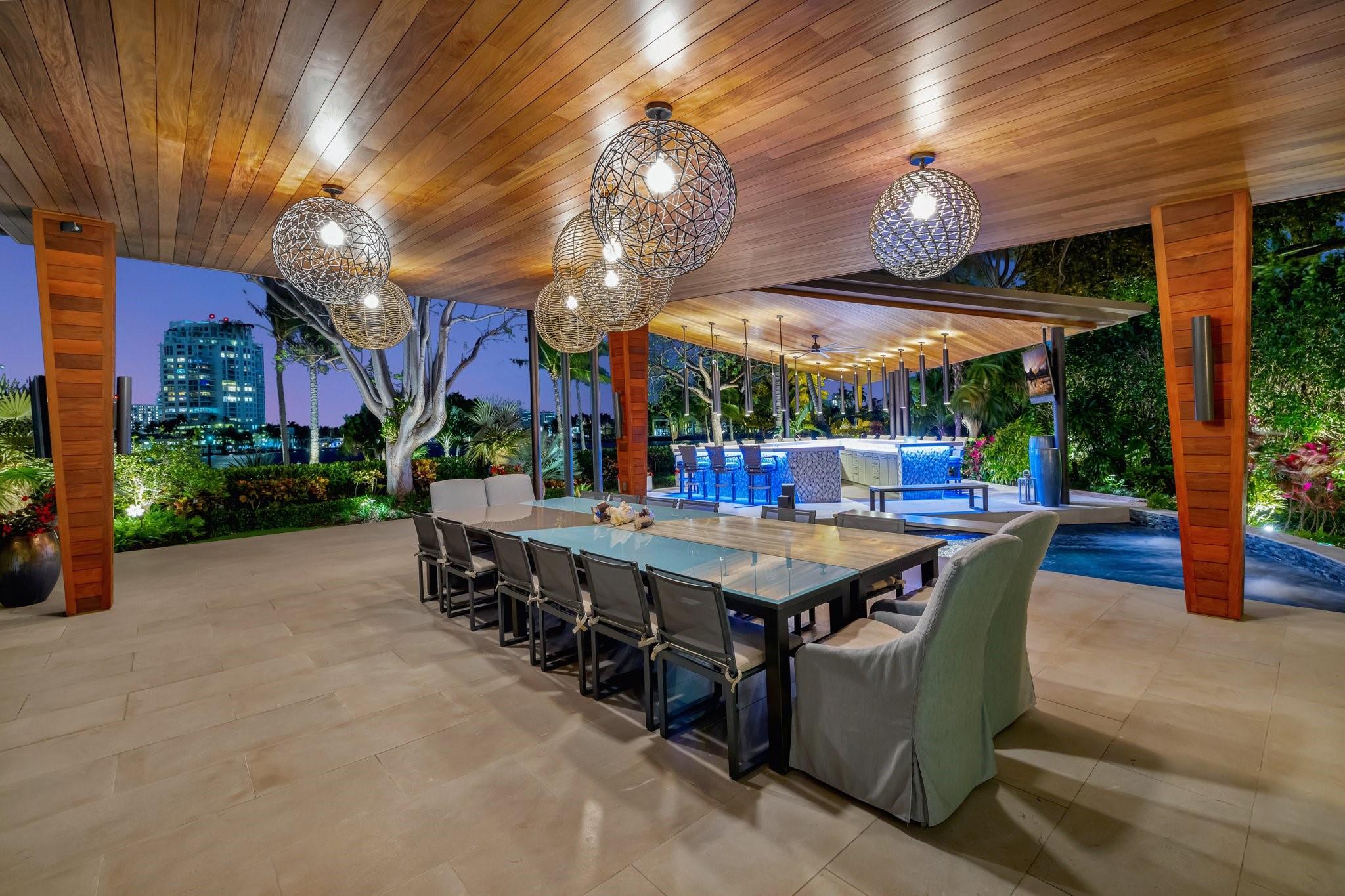 815 Idlewyld Dr Fort Lauderdale, FL 33301 815 Idlewyld Dr Fort Lauderdale, FL 33301