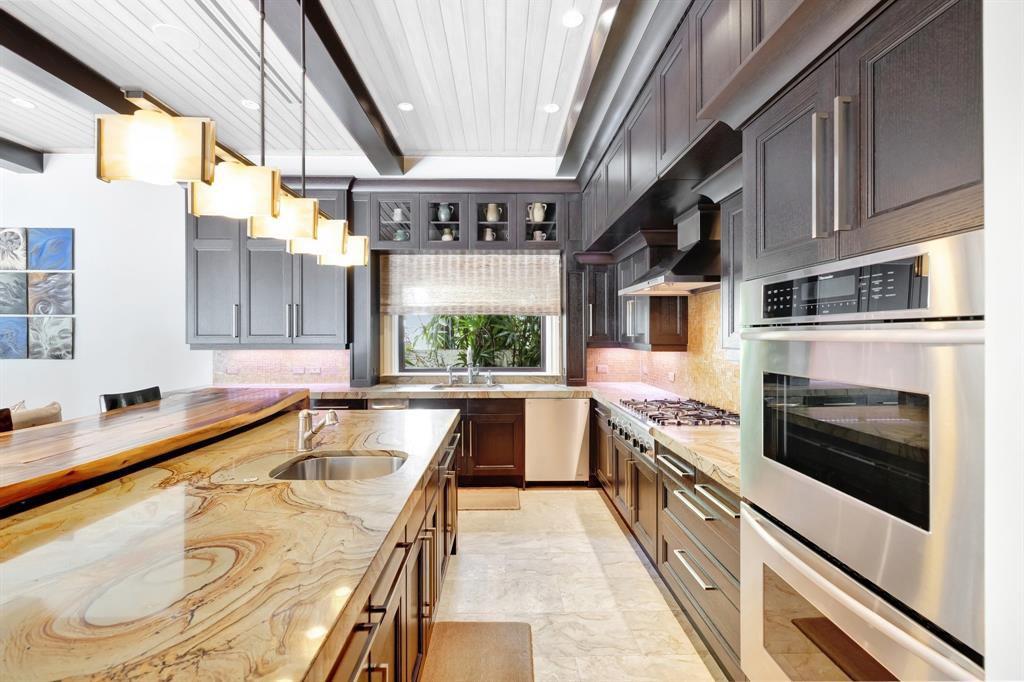 815 Idlewyld Dr Fort Lauderdale, FL 33301 815 Idlewyld Dr Fort Lauderdale, FL 33301