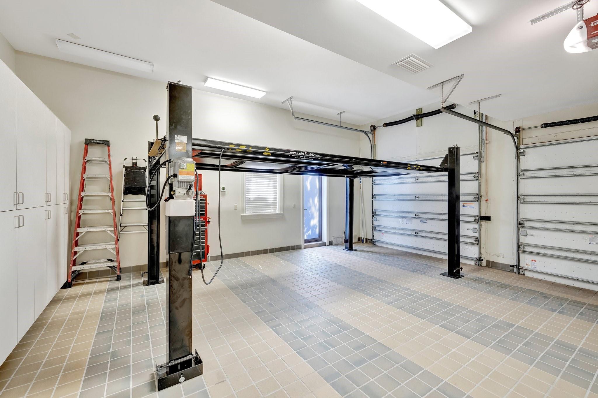 815 Idlewyld Dr Fort Lauderdale, FL 33301 815 Idlewyld Dr Fort Lauderdale, FL 33301