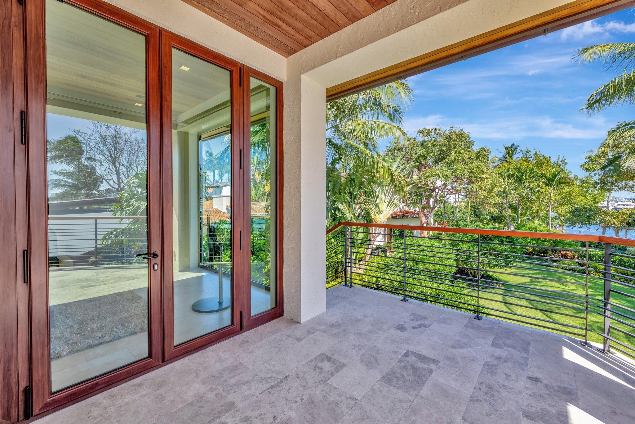 815 Idlewyld Dr Fort Lauderdale, FL 33301 815 Idlewyld Dr Fort Lauderdale, FL 33301