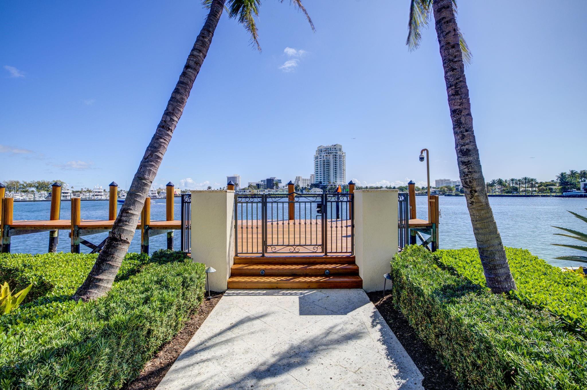 815 Idlewyld Dr Fort Lauderdale, FL 33301 815 Idlewyld Dr Fort Lauderdale, FL 33301