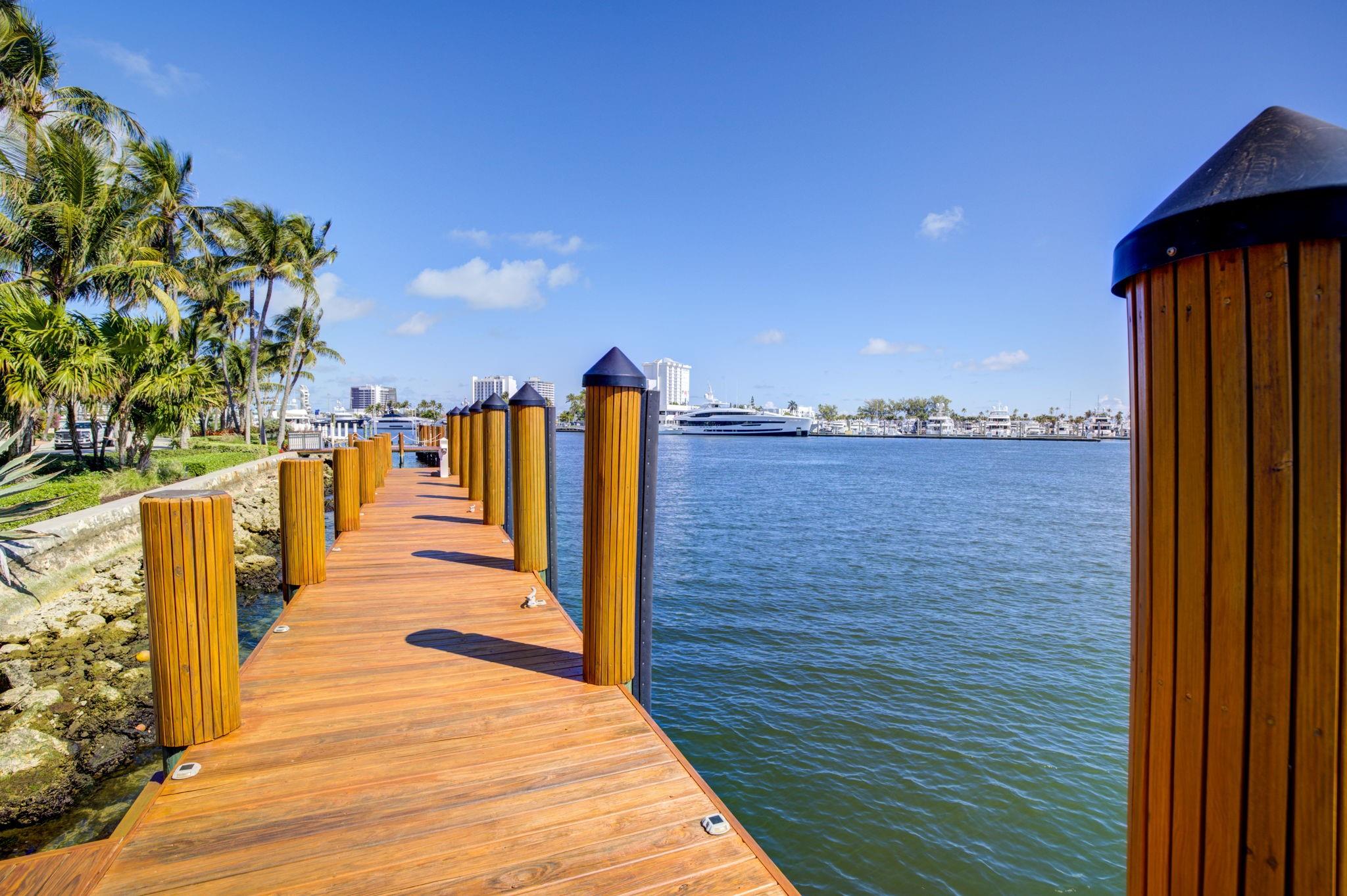 815 Idlewyld Dr Fort Lauderdale, FL 33301 815 Idlewyld Dr Fort Lauderdale, FL 33301