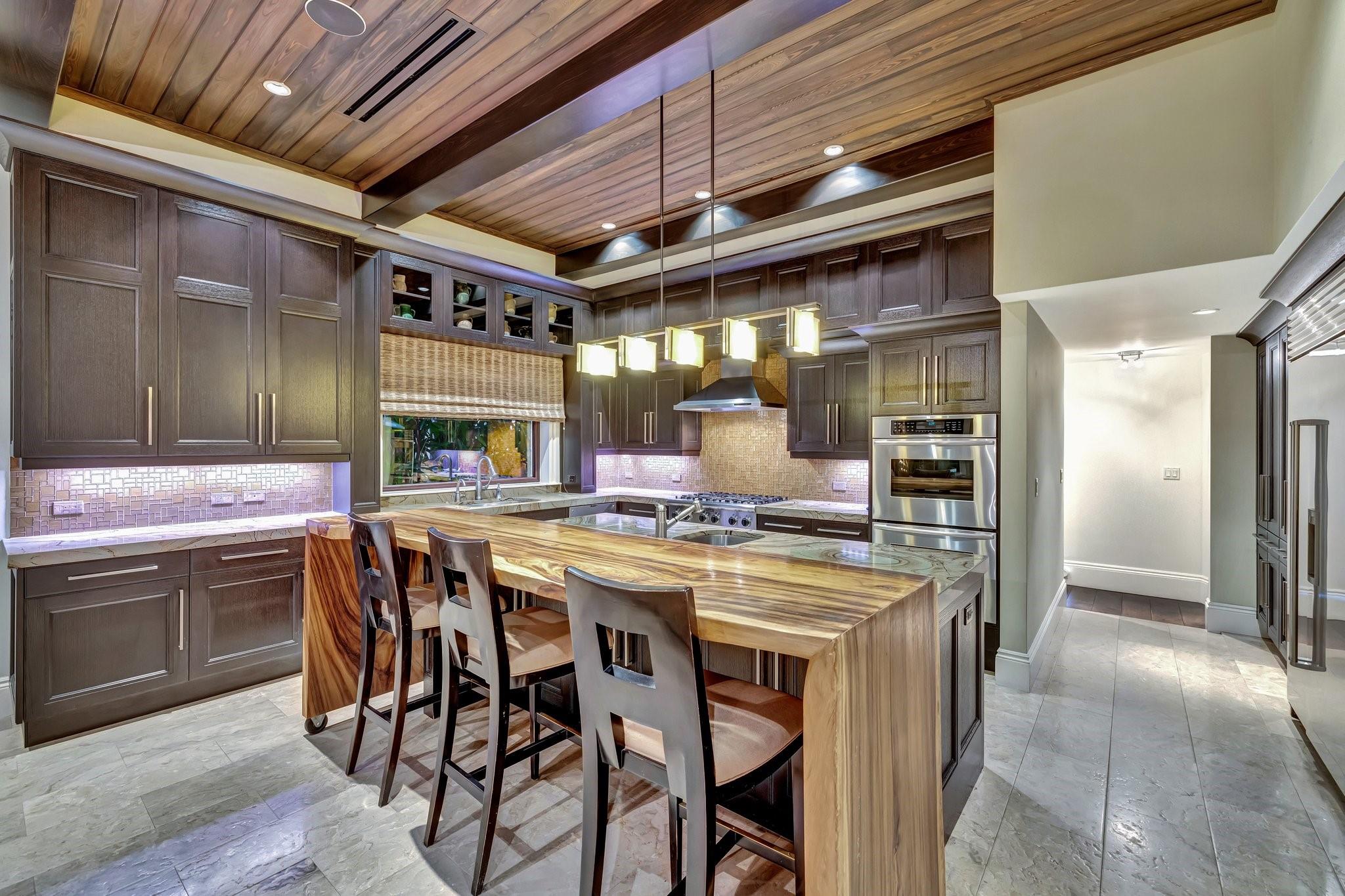 815 Idlewyld Dr Fort Lauderdale, FL 33301 815 Idlewyld Dr Fort Lauderdale, FL 33301