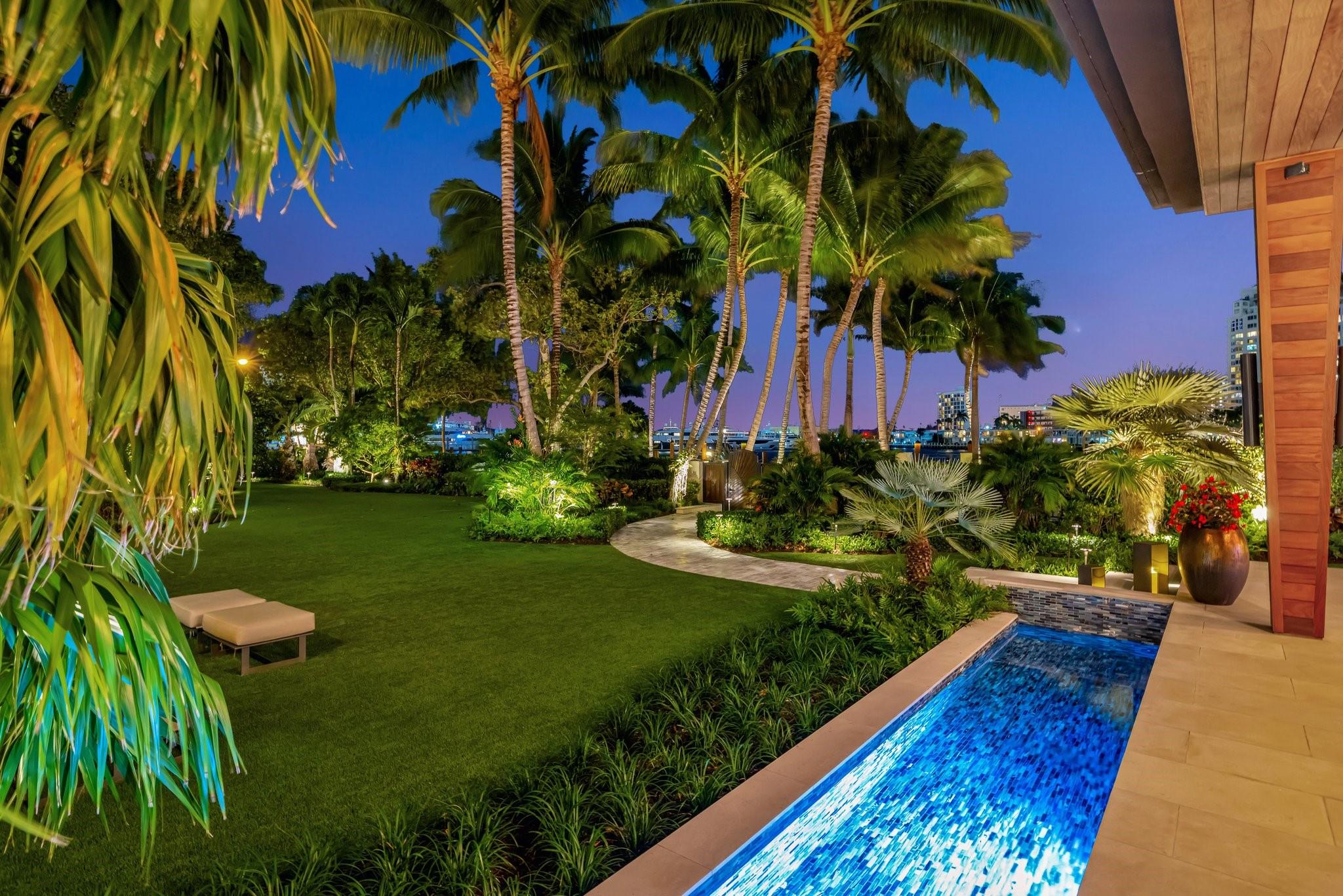 815 Idlewyld Dr Fort Lauderdale, FL 33301 815 Idlewyld Dr Fort Lauderdale, FL 33301