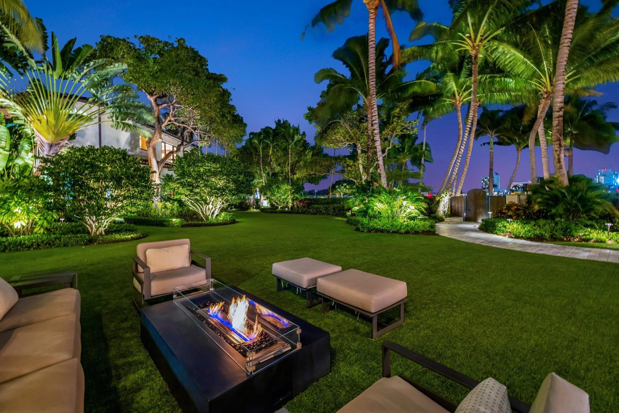 815 Idlewyld Dr Fort Lauderdale, FL 33301 815 Idlewyld Dr Fort Lauderdale, FL 33301