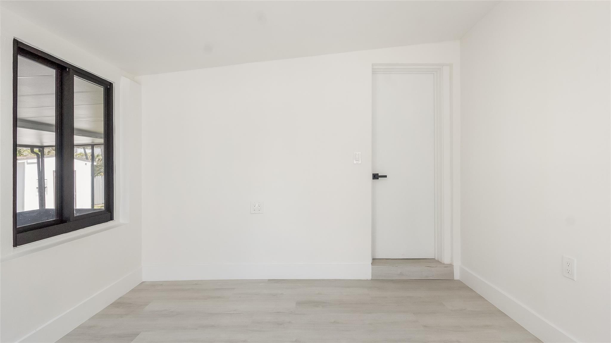 2271 SW 19th Ter,Miami, FL 33145