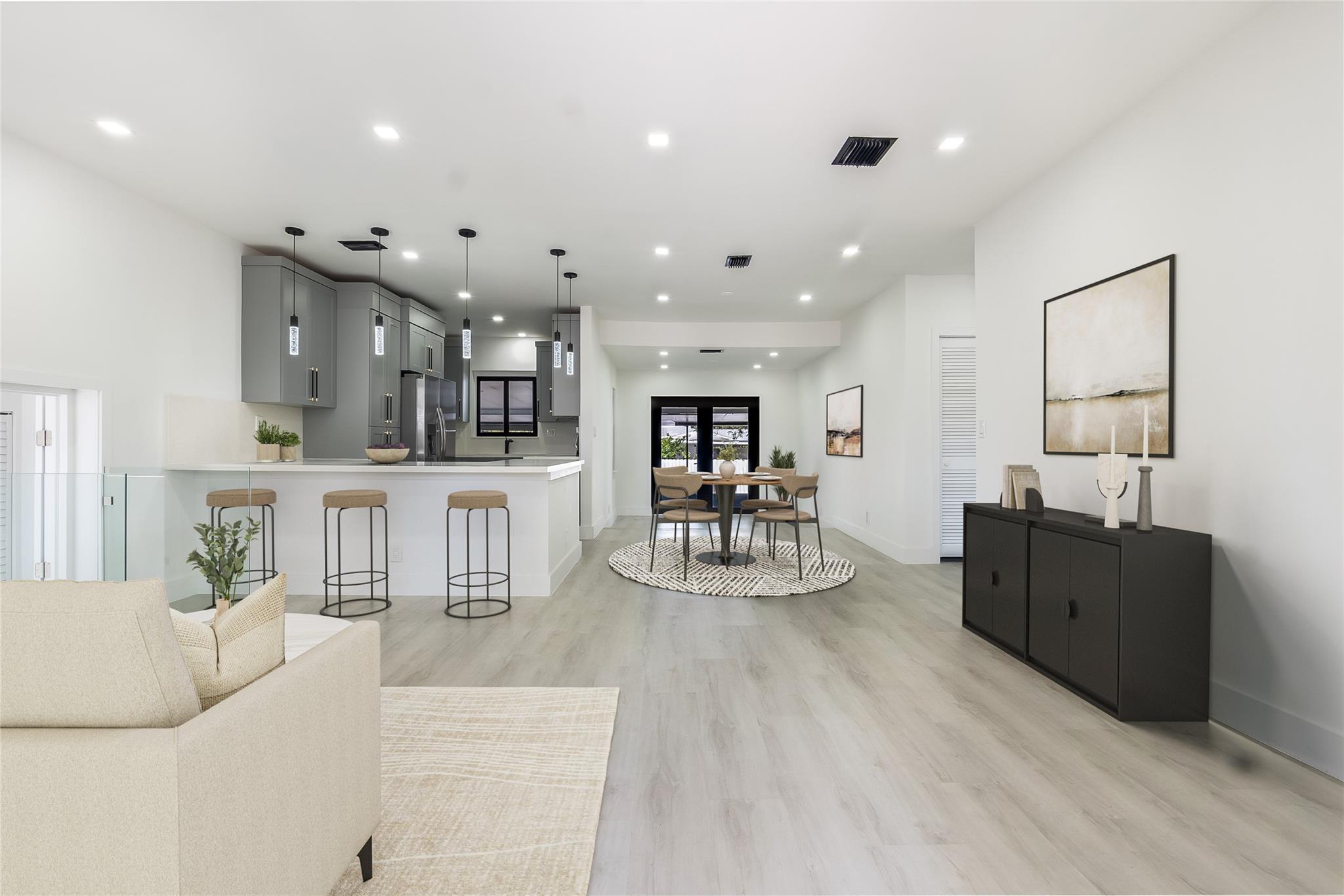 2271 SW 19th Ter,Miami, FL 33145