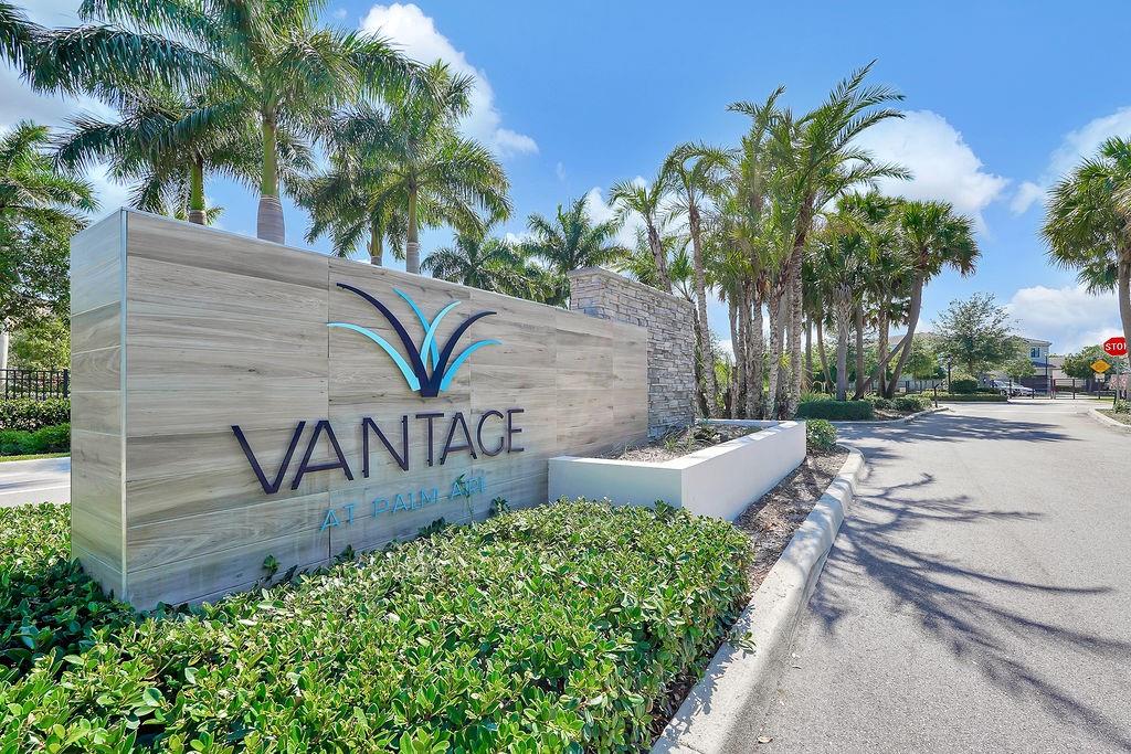 453 NW 36th Ave,Pompano Beach, FL 33069