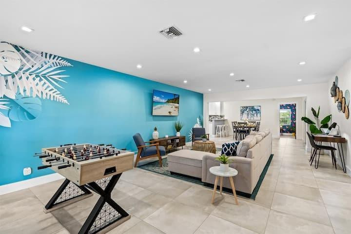 1949 Windward Pompano Beach, FL 33062