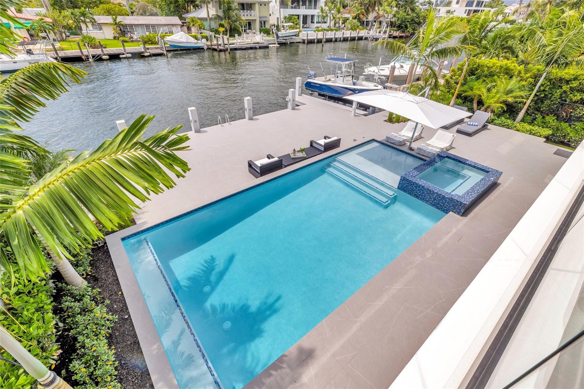 1730 SE 13th Fort Lauderdale, FL 33316