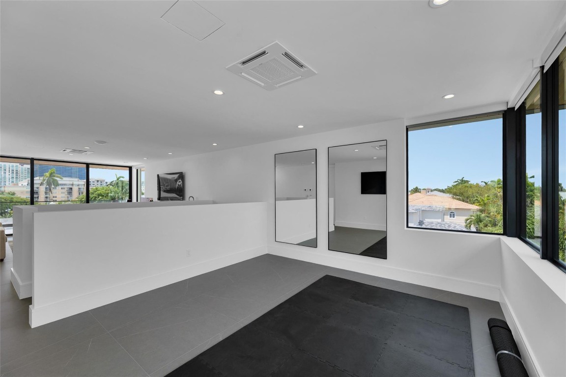 1730 SE 13th Fort Lauderdale, FL 33316