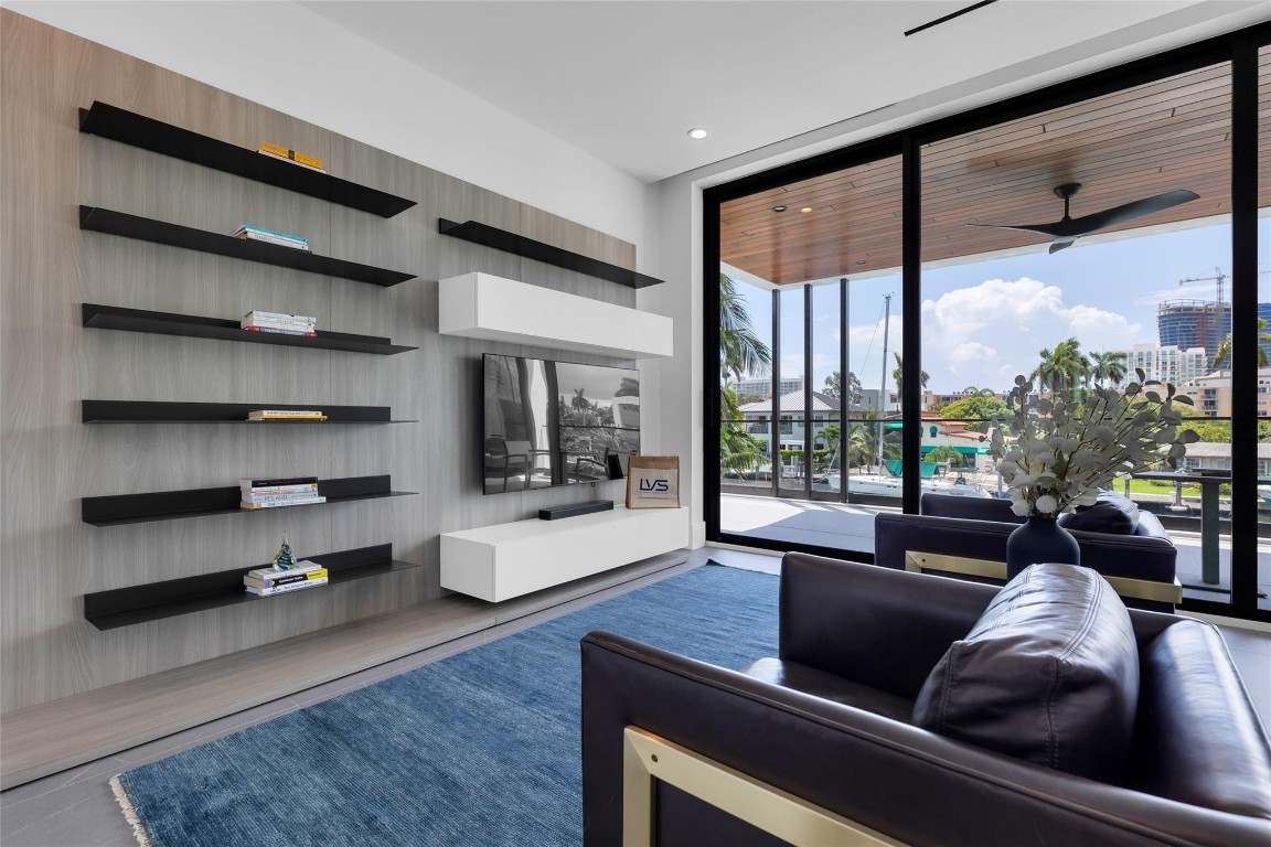 1730 SE 13th Fort Lauderdale, FL 33316