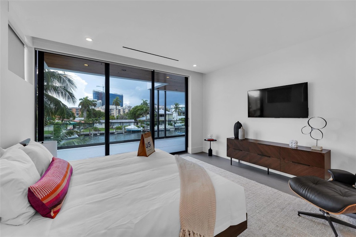 1730 SE 13th Fort Lauderdale, FL 33316